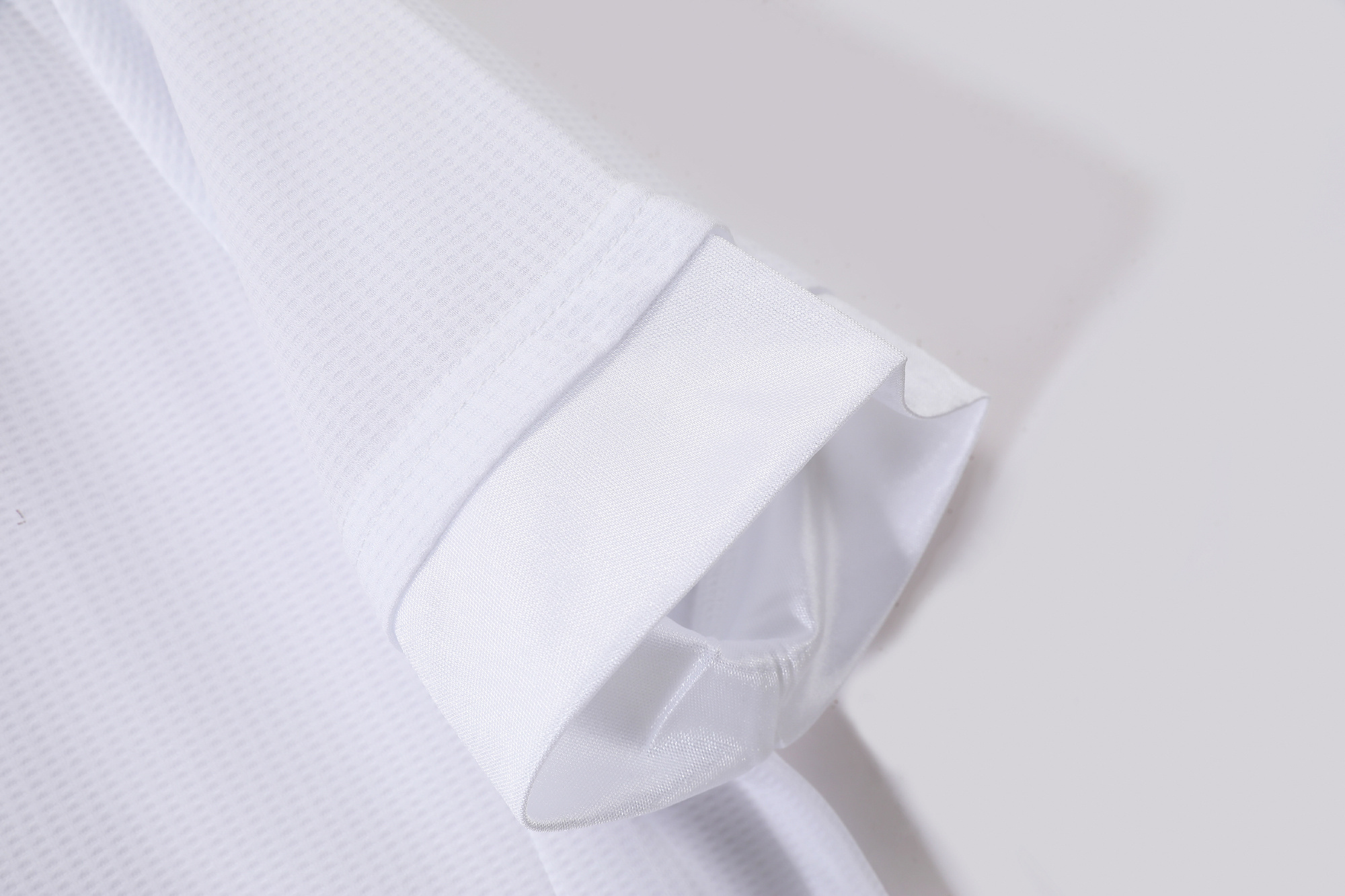 2015-2016 Real Madrid home jersey