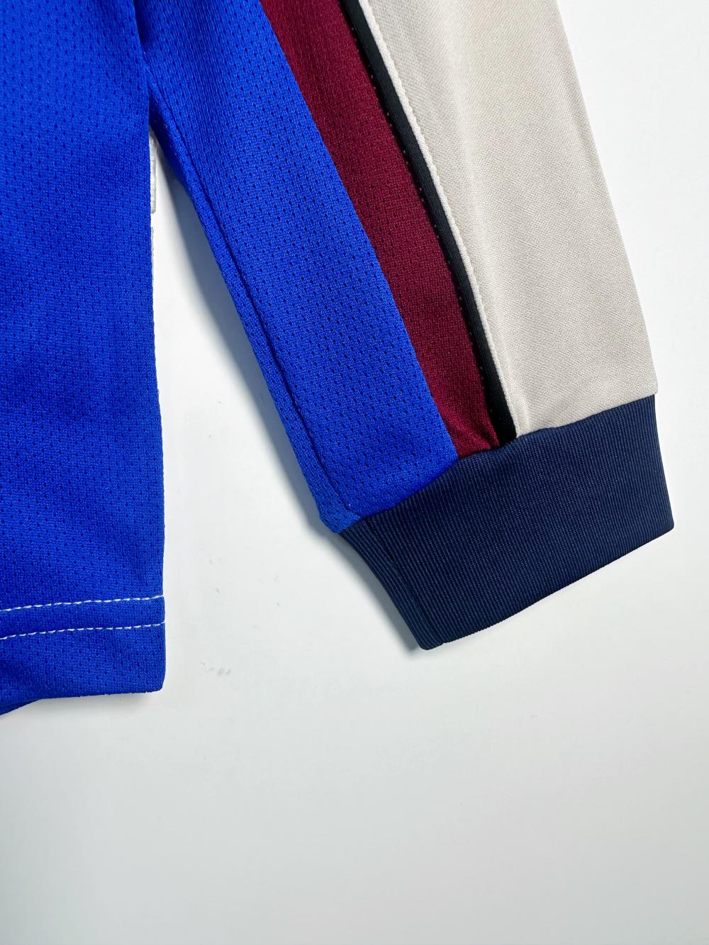 Long sleeves 1998-1999 Barcelona away jersey