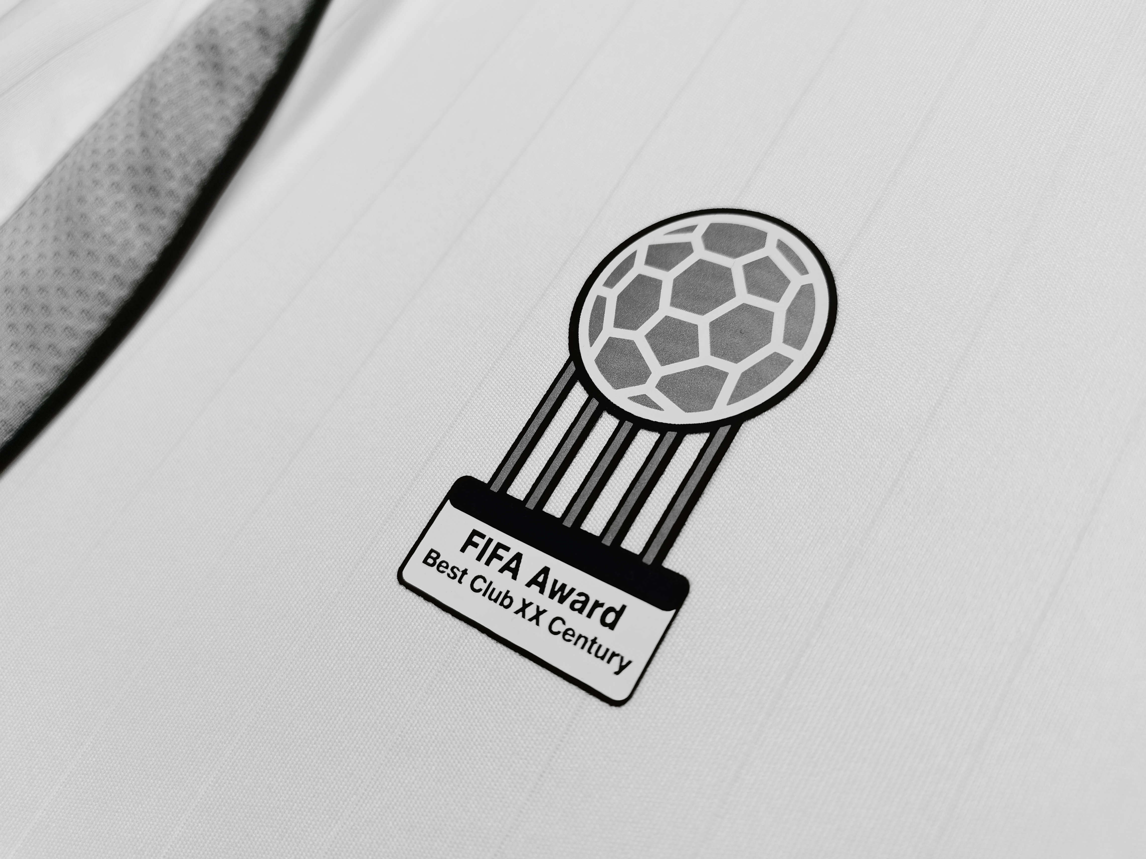 2006-2007 Real Madrid home jersey