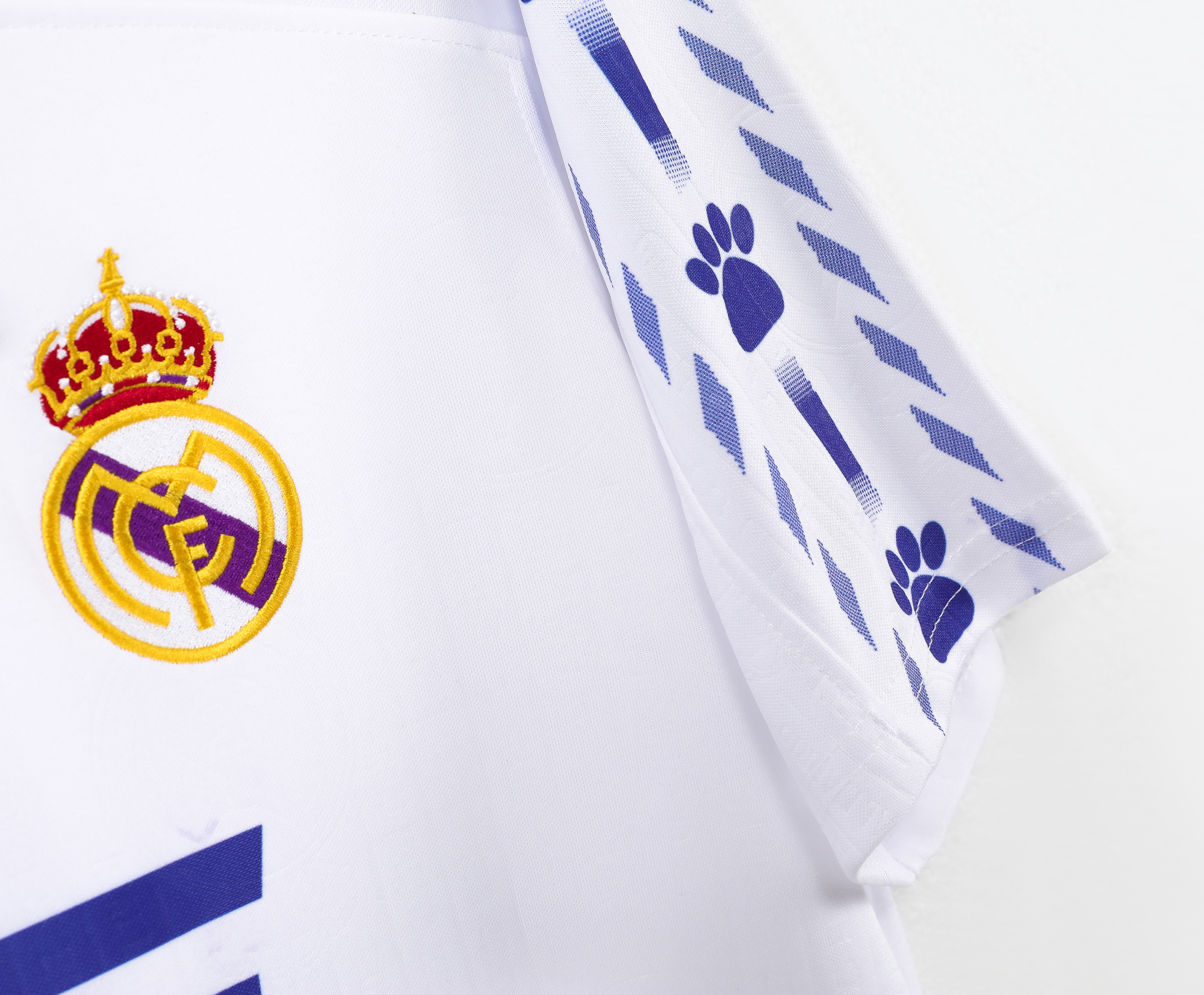 1996-1997 Real Madrid home jersey