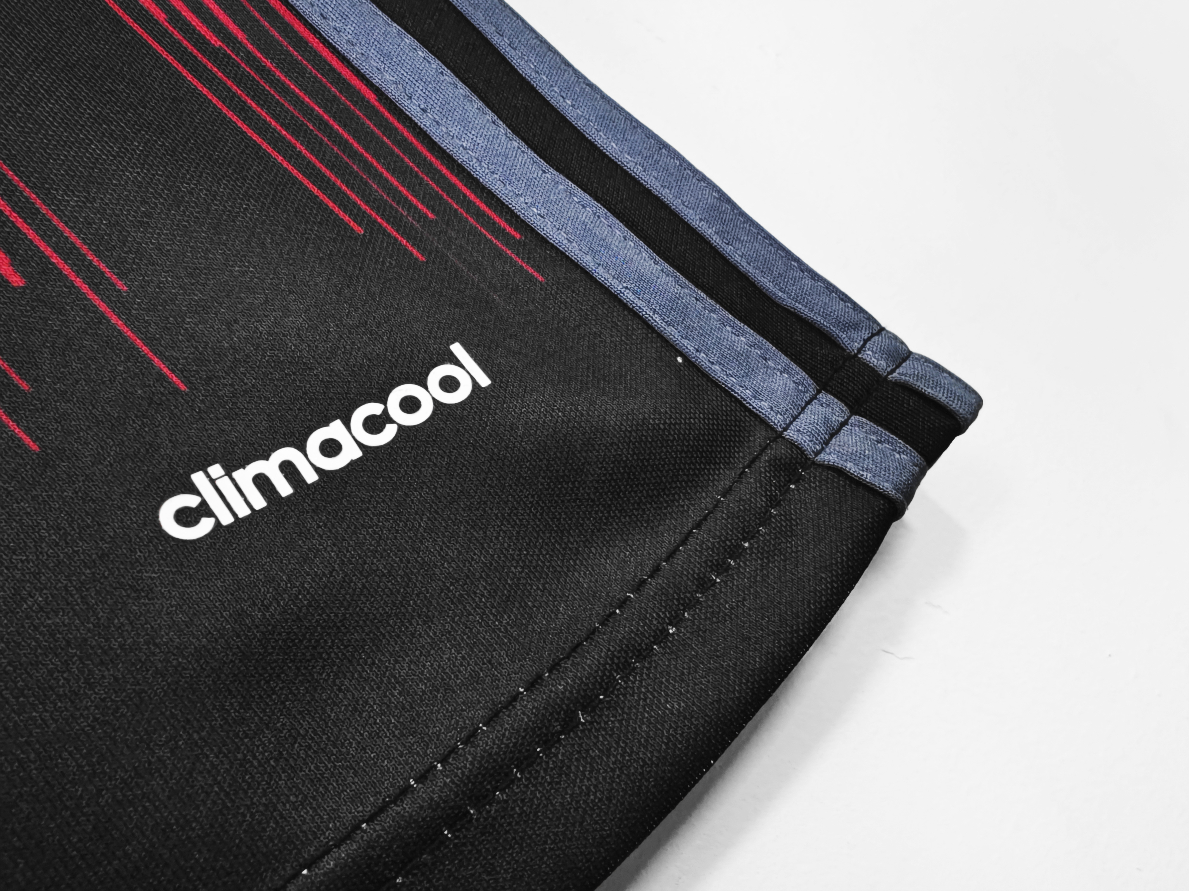 2016-2017 AC Milan home jersey