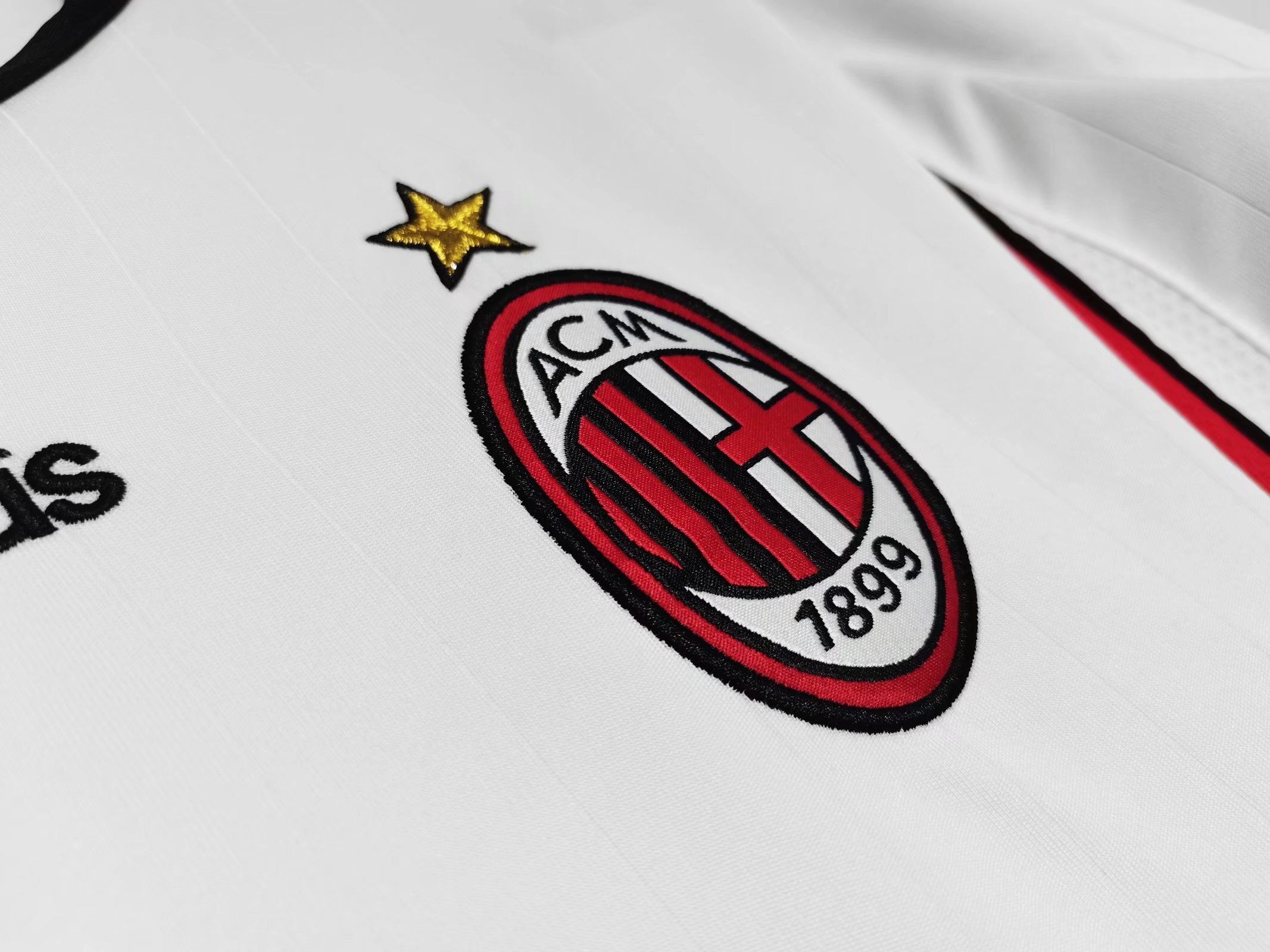 Long sleeves 2006-2007 AC Milan away jersey