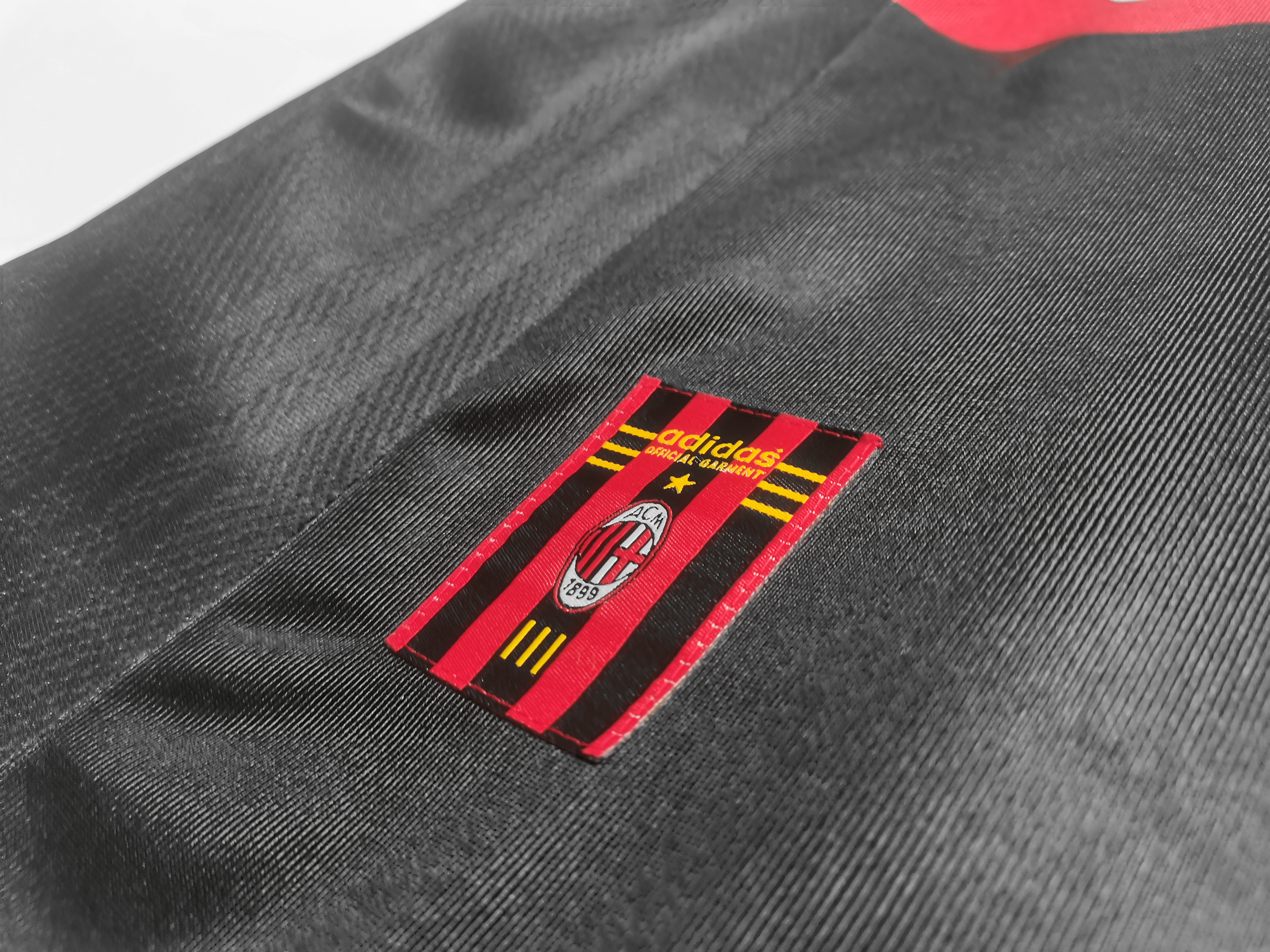1998-1999 AC Milan third jersey
