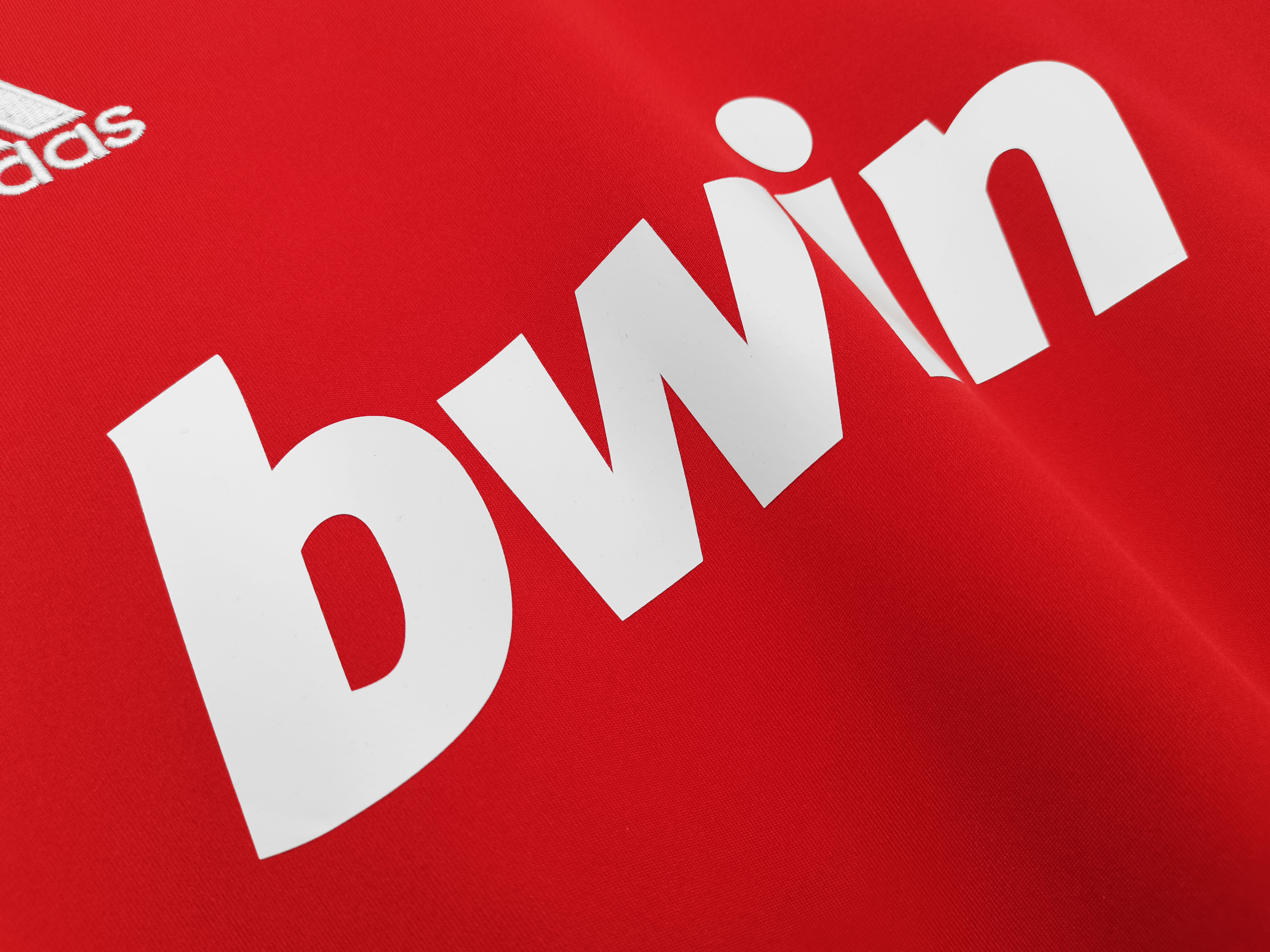 2011-2012 Real Madrid third jersey