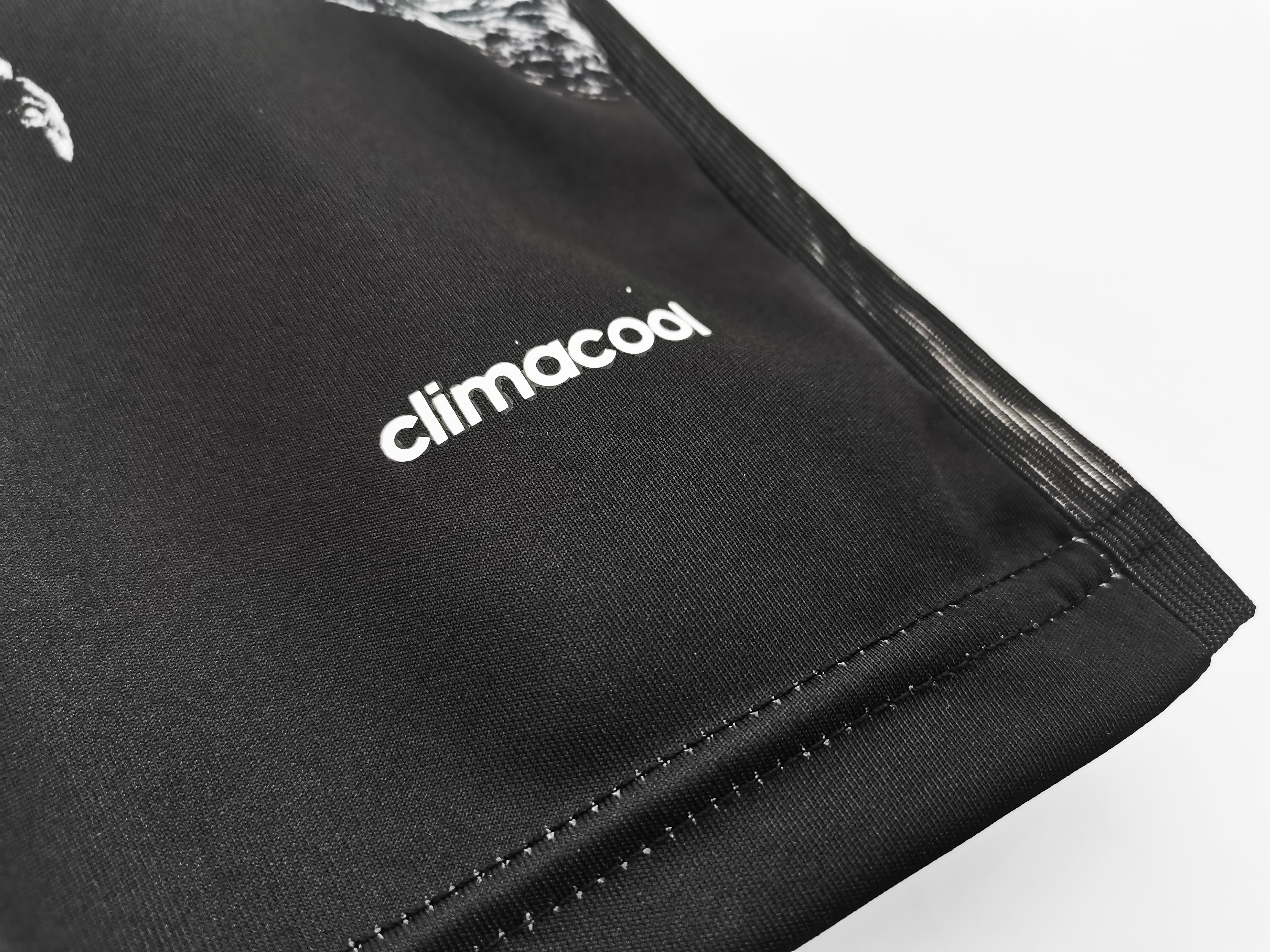 2014-2015 Real Madrid third jersey