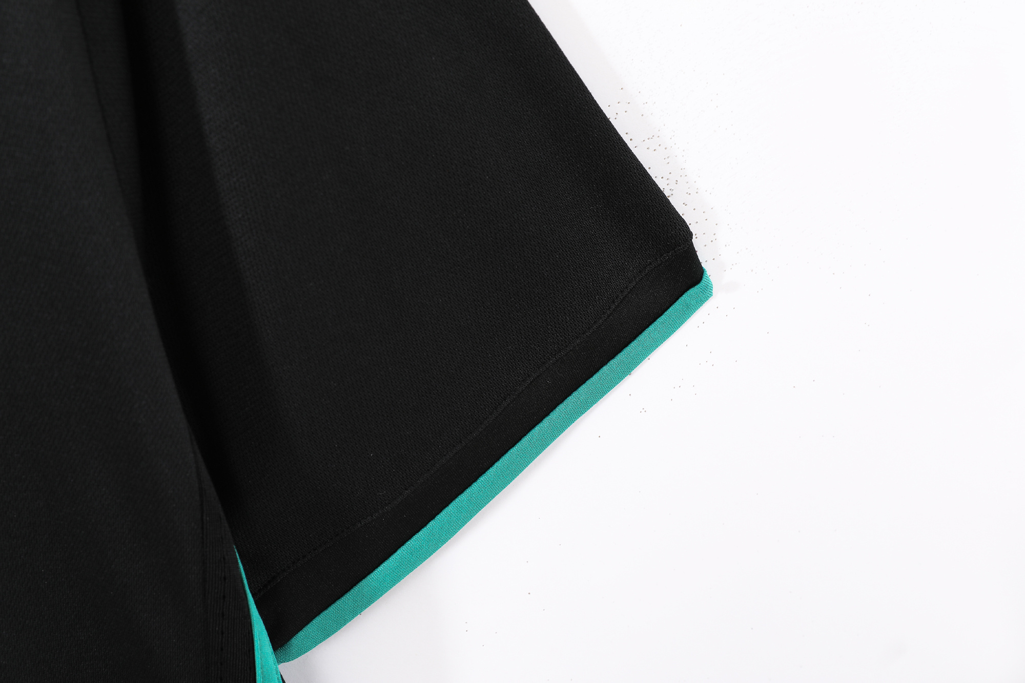 2017-2018 Real Madrid away jersey