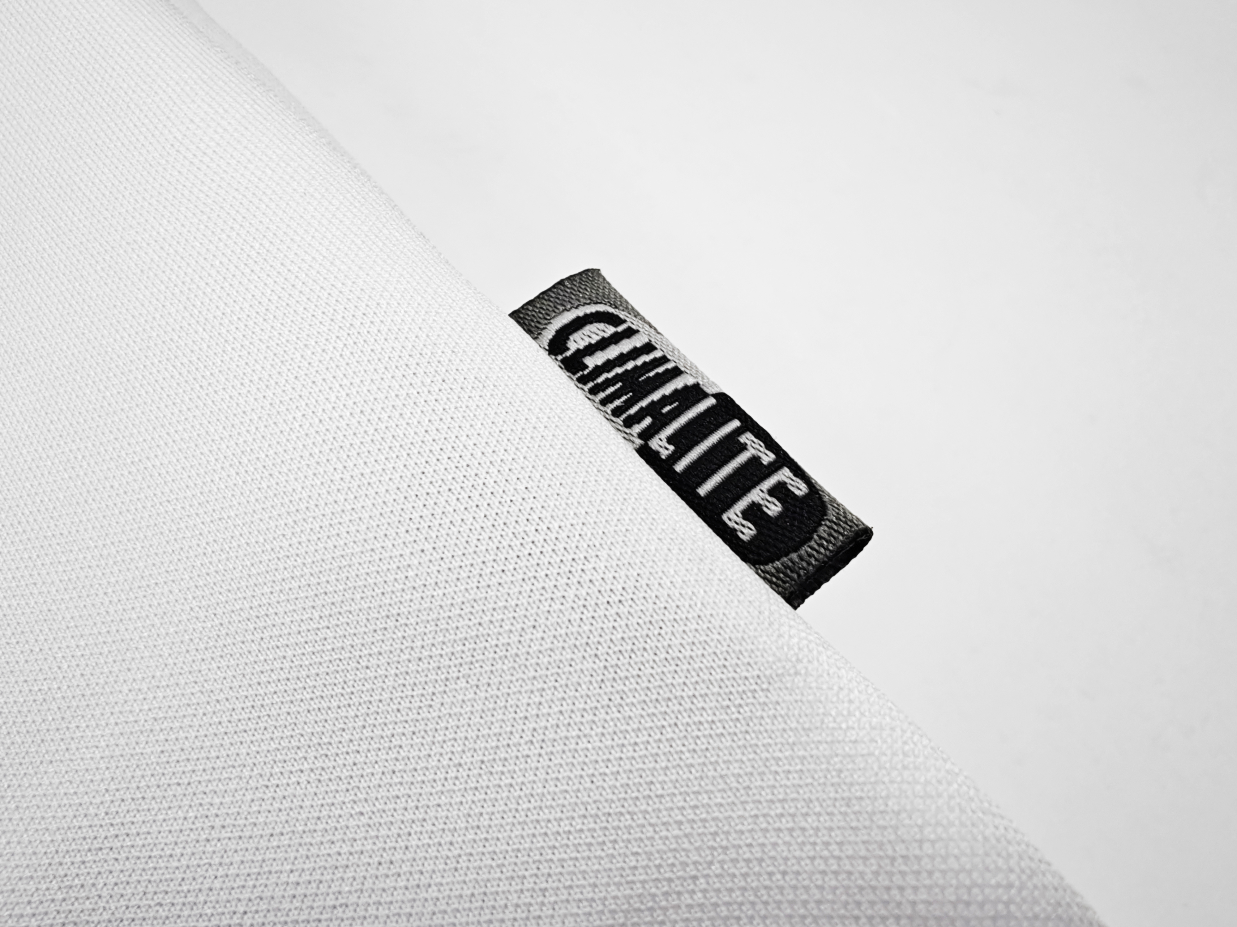 2003-2004 Real Madrid home jersey