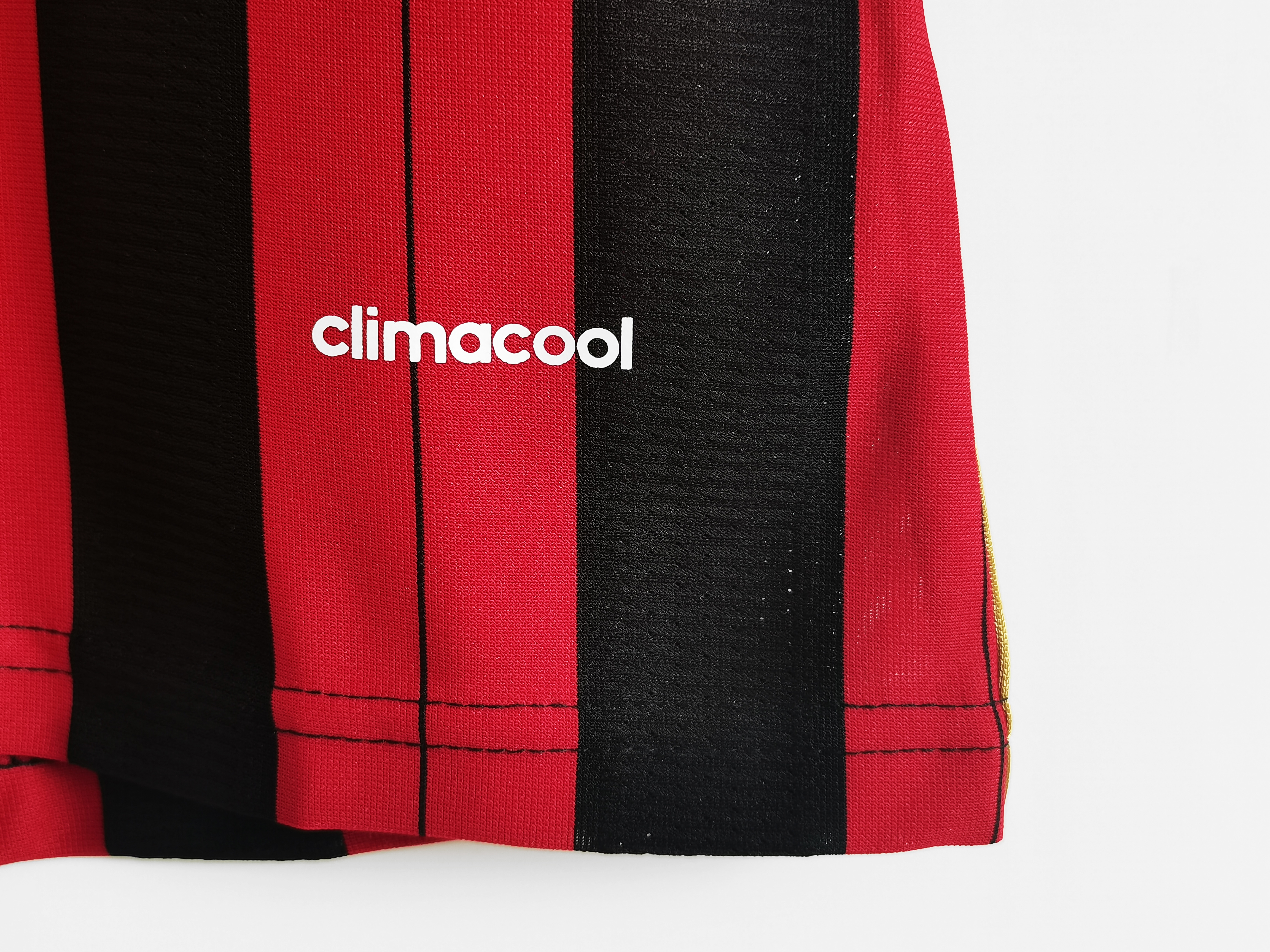 2013-2014 AC Milan home jersey