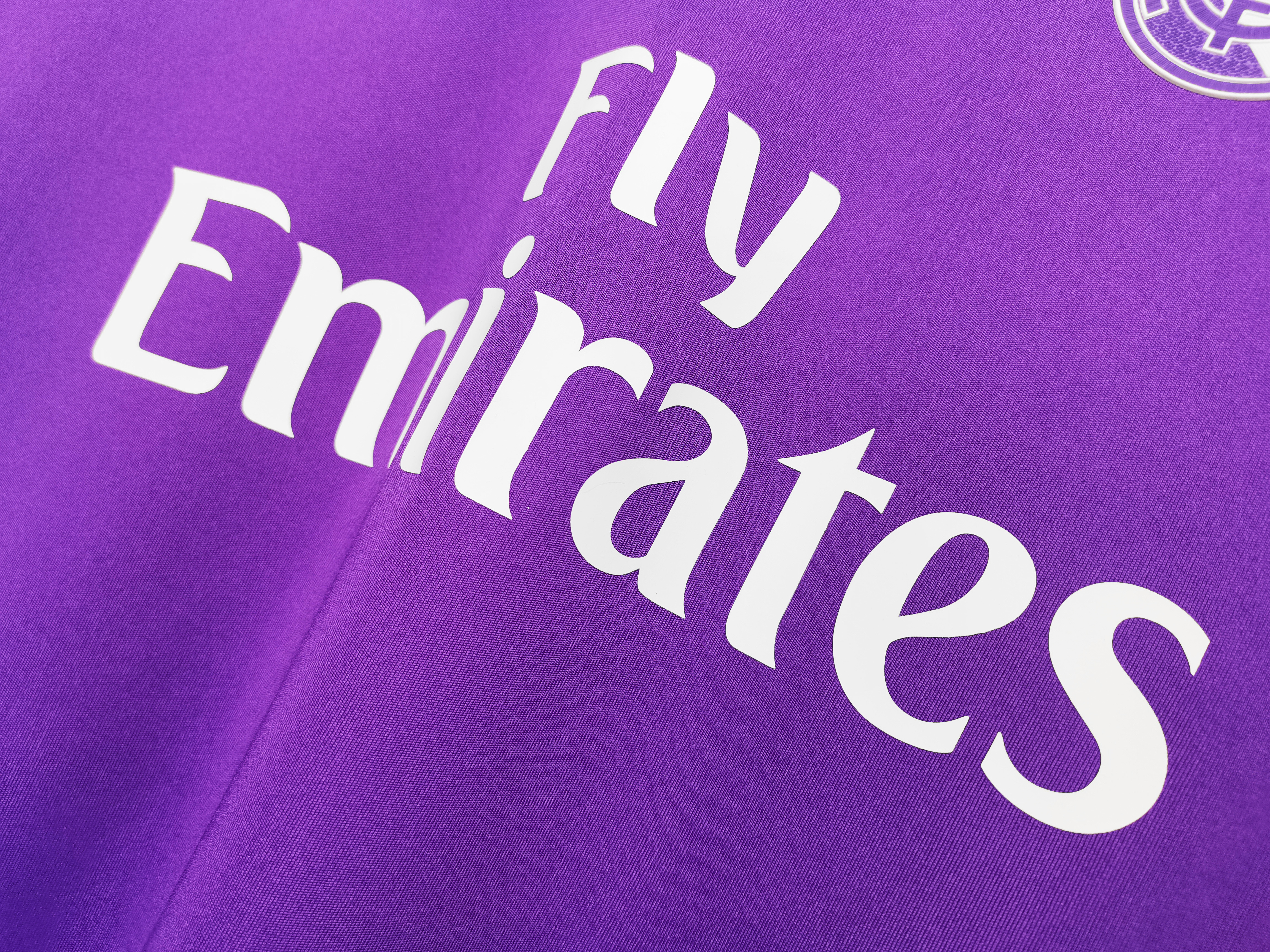 2016-2017 Real Madrid away jersey