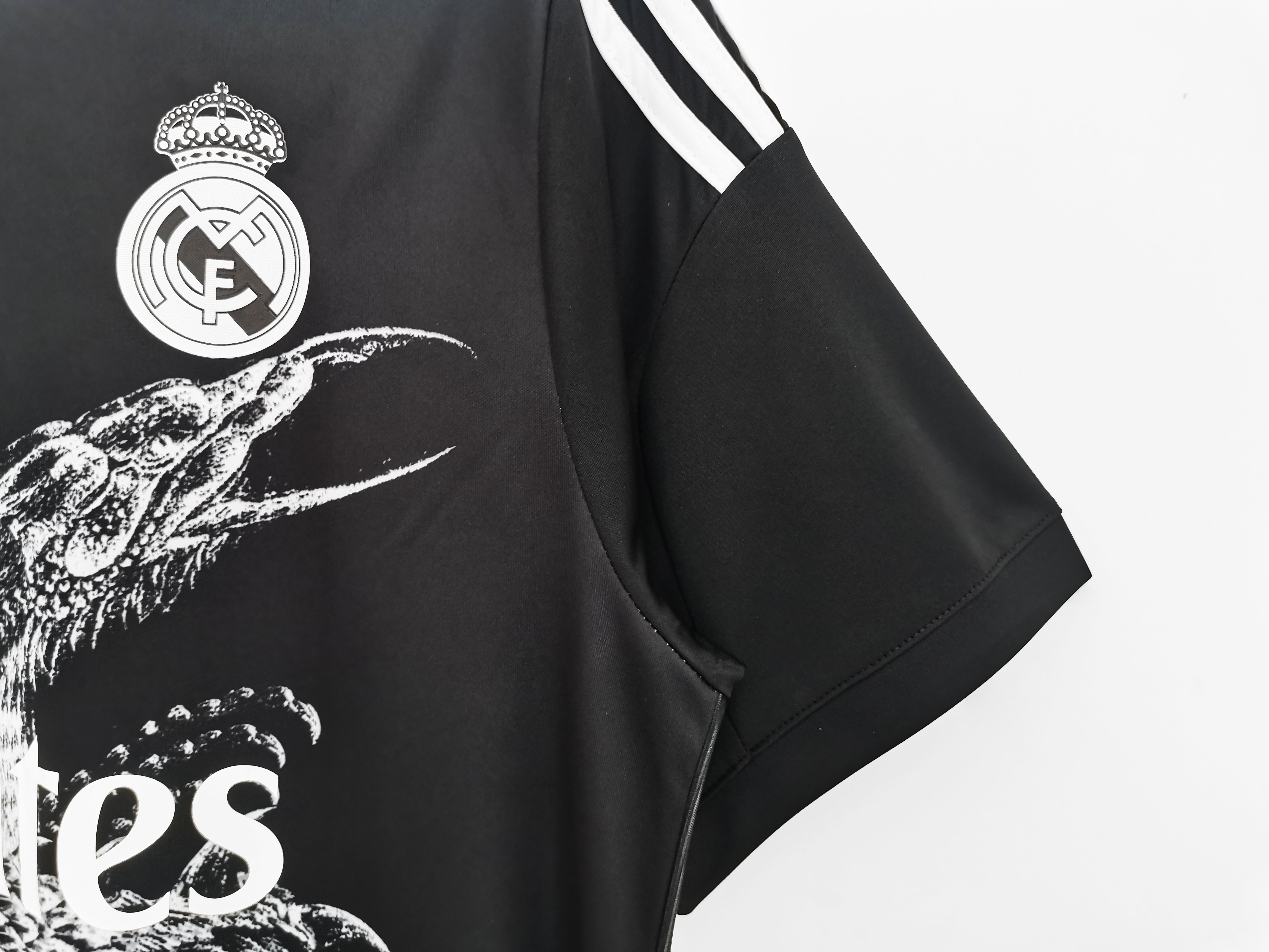 2014-2015 Real Madrid third jersey