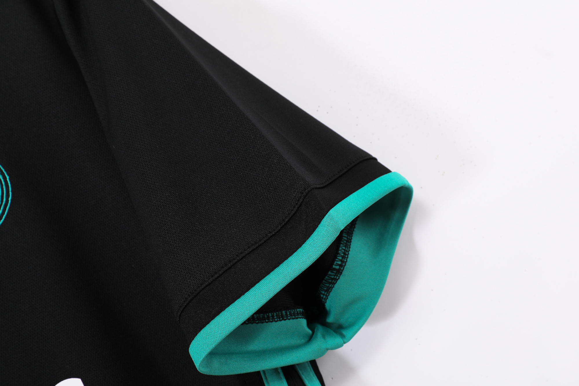 2017-2018 Real Madrid away jersey