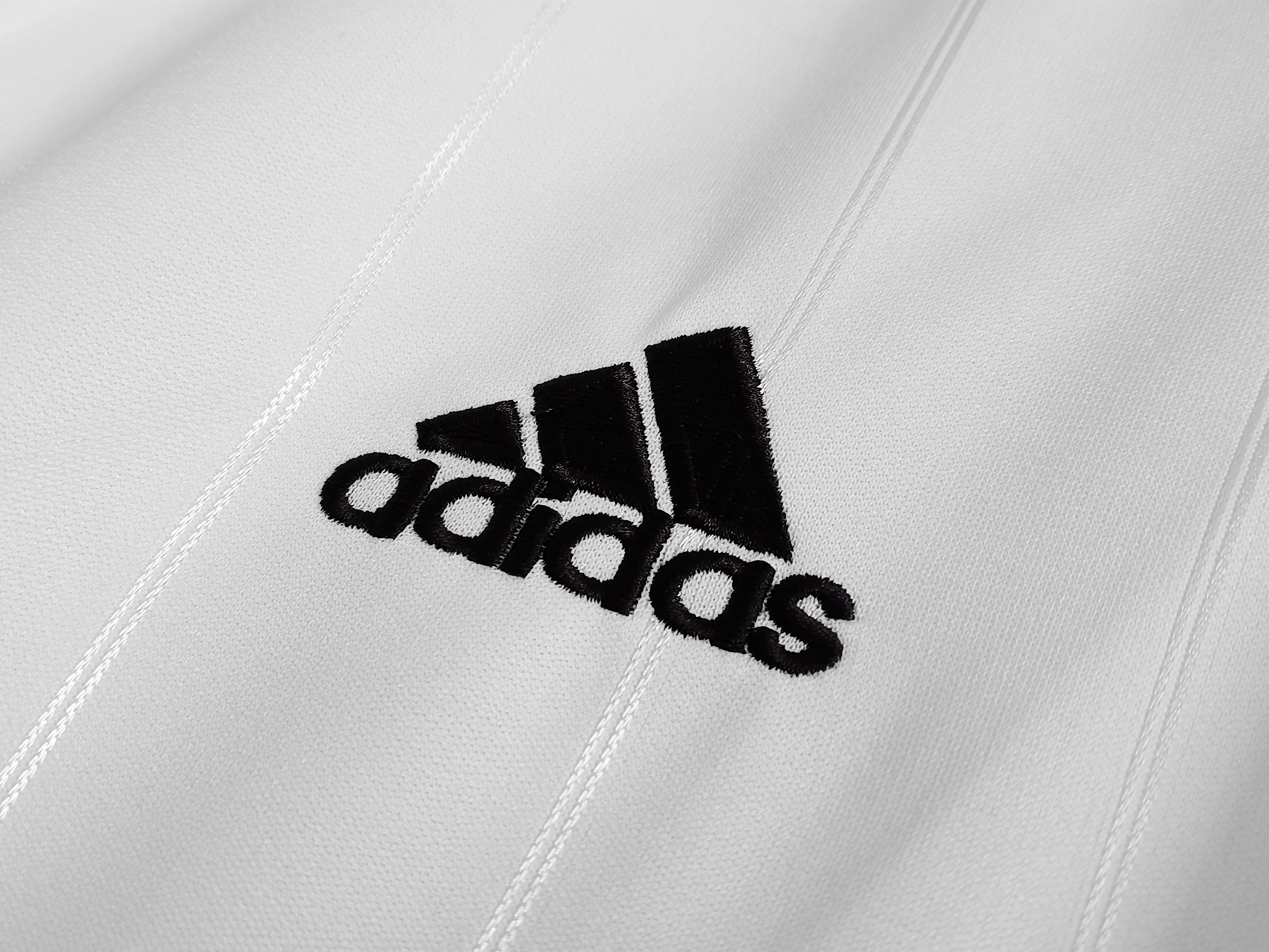 Long sleeves 2012-2013 Real Madrid home jersey