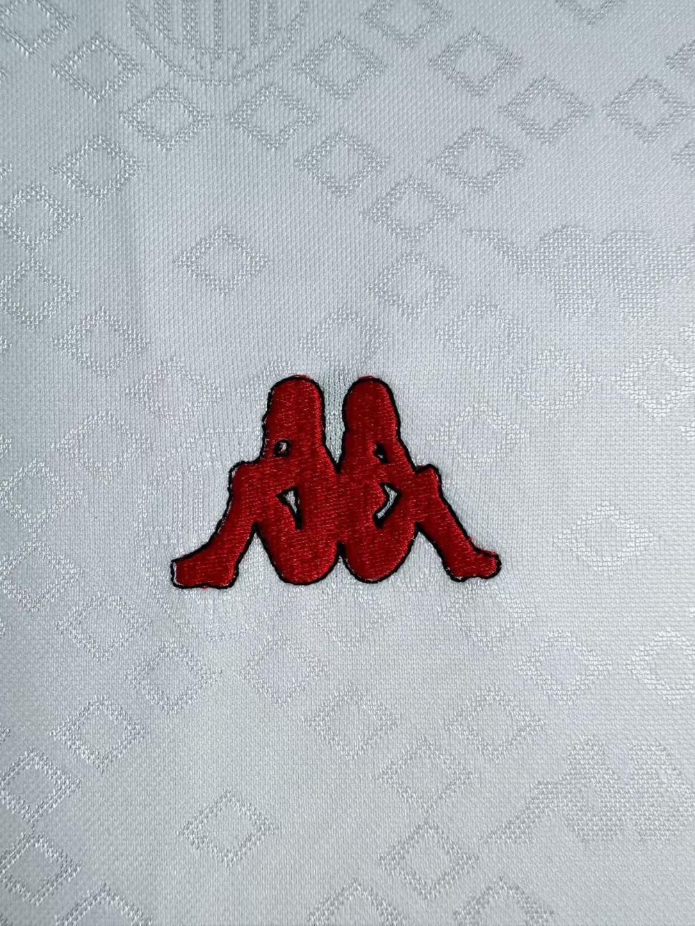 1989-1990 AC Milan away jersey