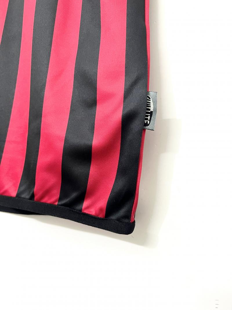 1999-2000 AC Milan home jersey