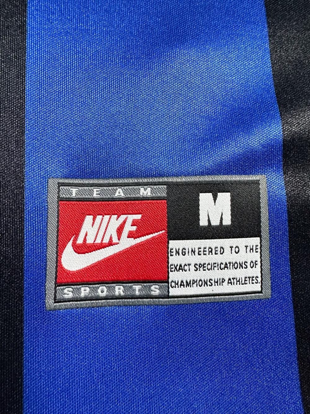 1999-2000 Inter Milan home jersey