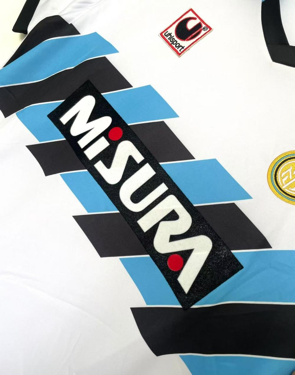 1990-1991 Inter Milan away jersey