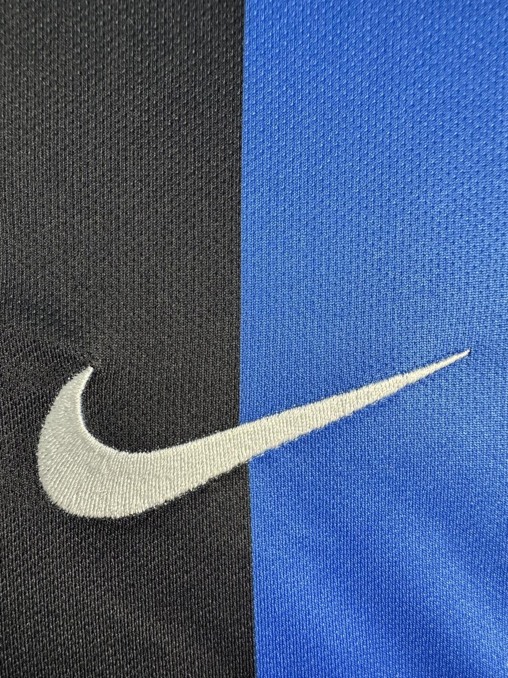 Long sleeves 2009-2010 Inter Milan home jersey