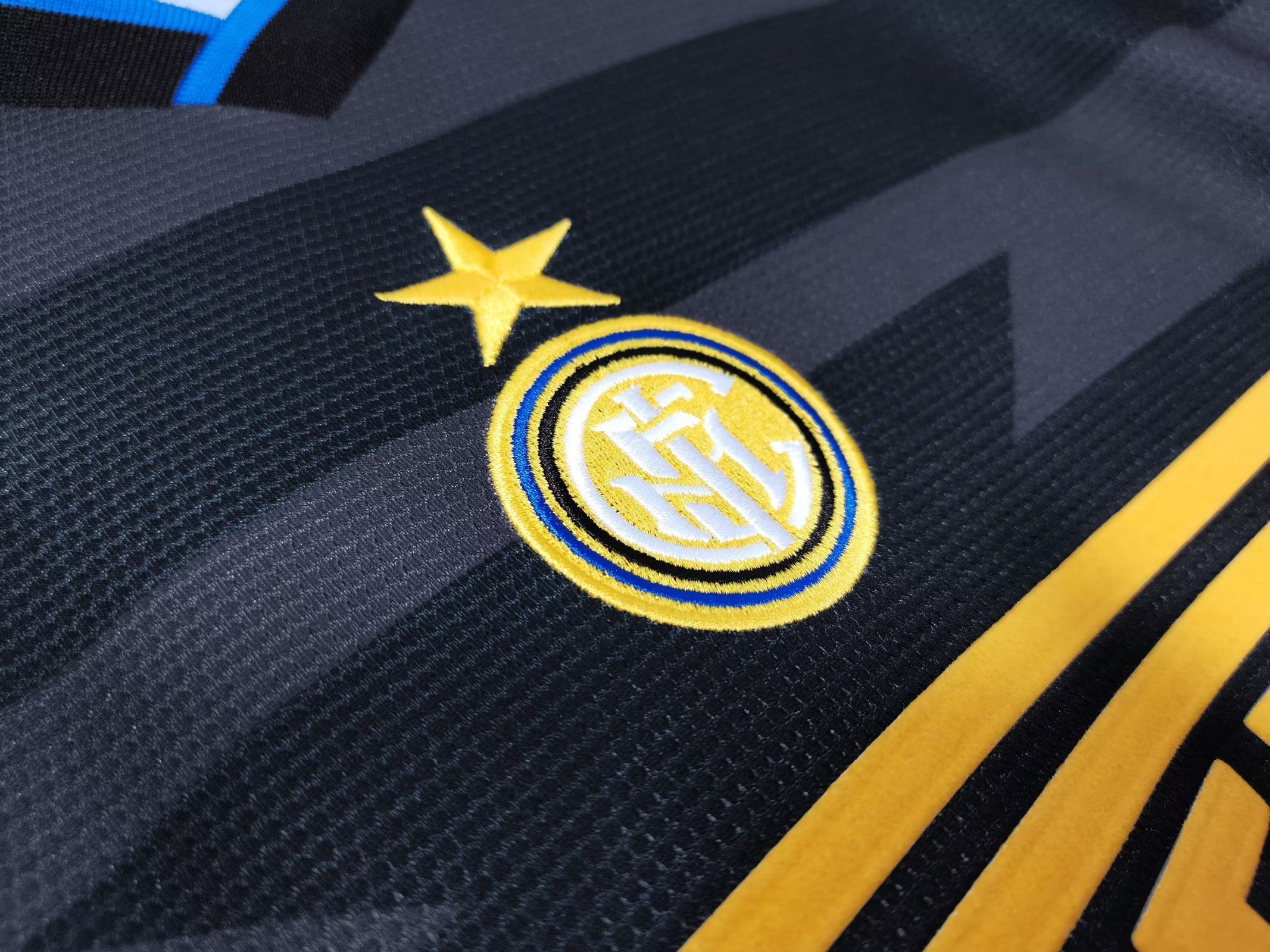 1997-1998 Inter Milan third jersey