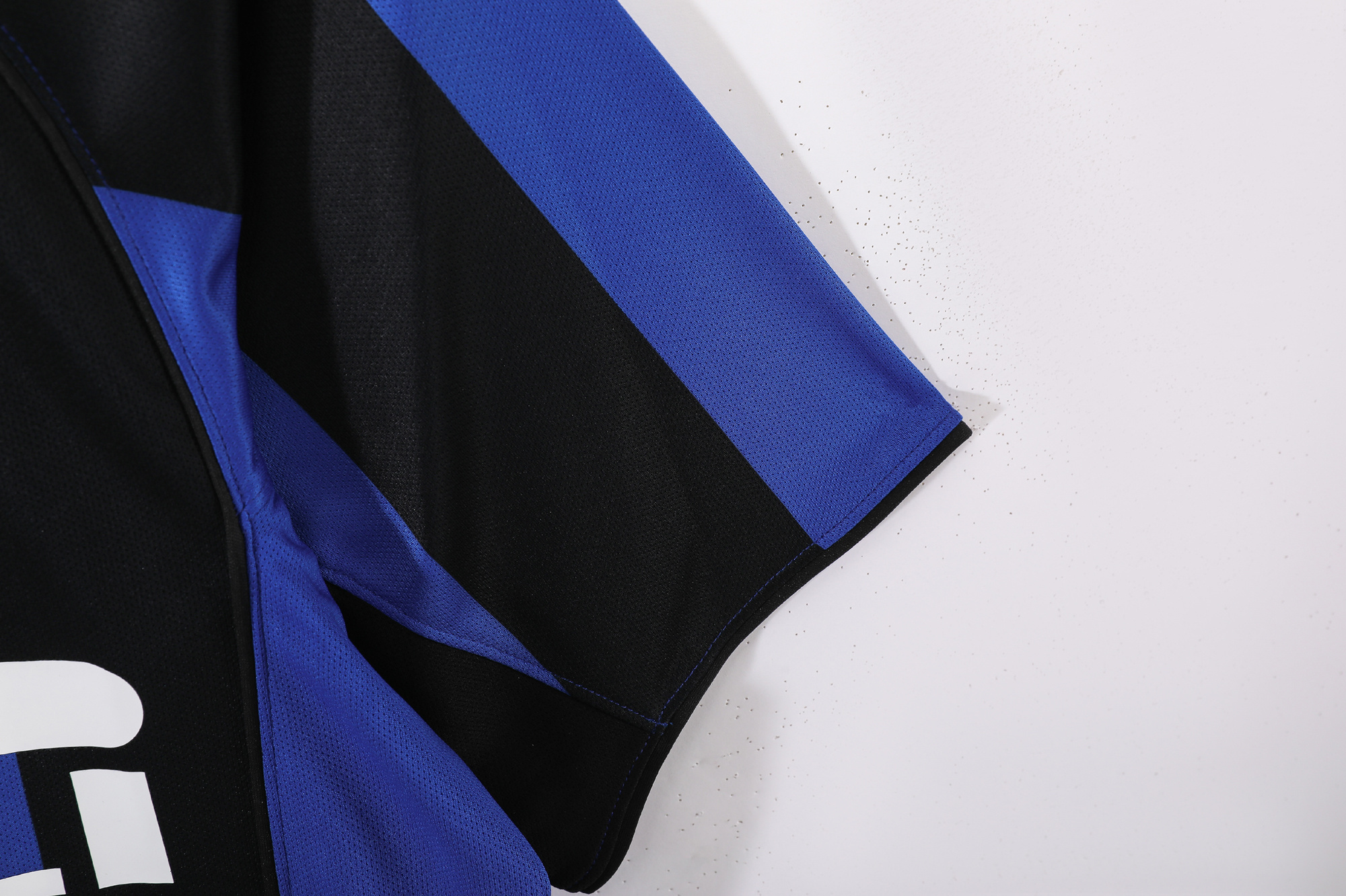 2004-2005 Inter Milan home jersey