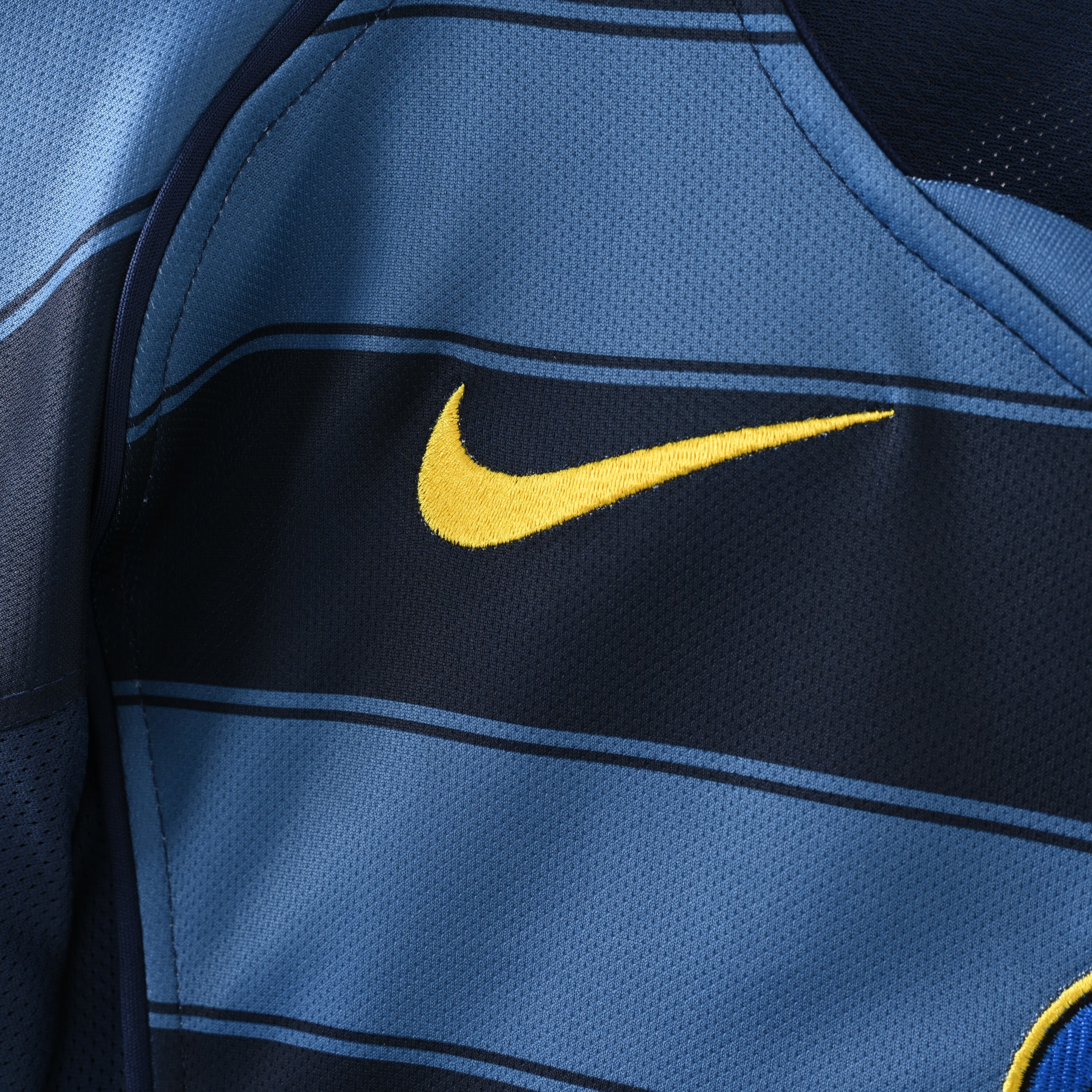 2004-2005 Inter Milan third jersey