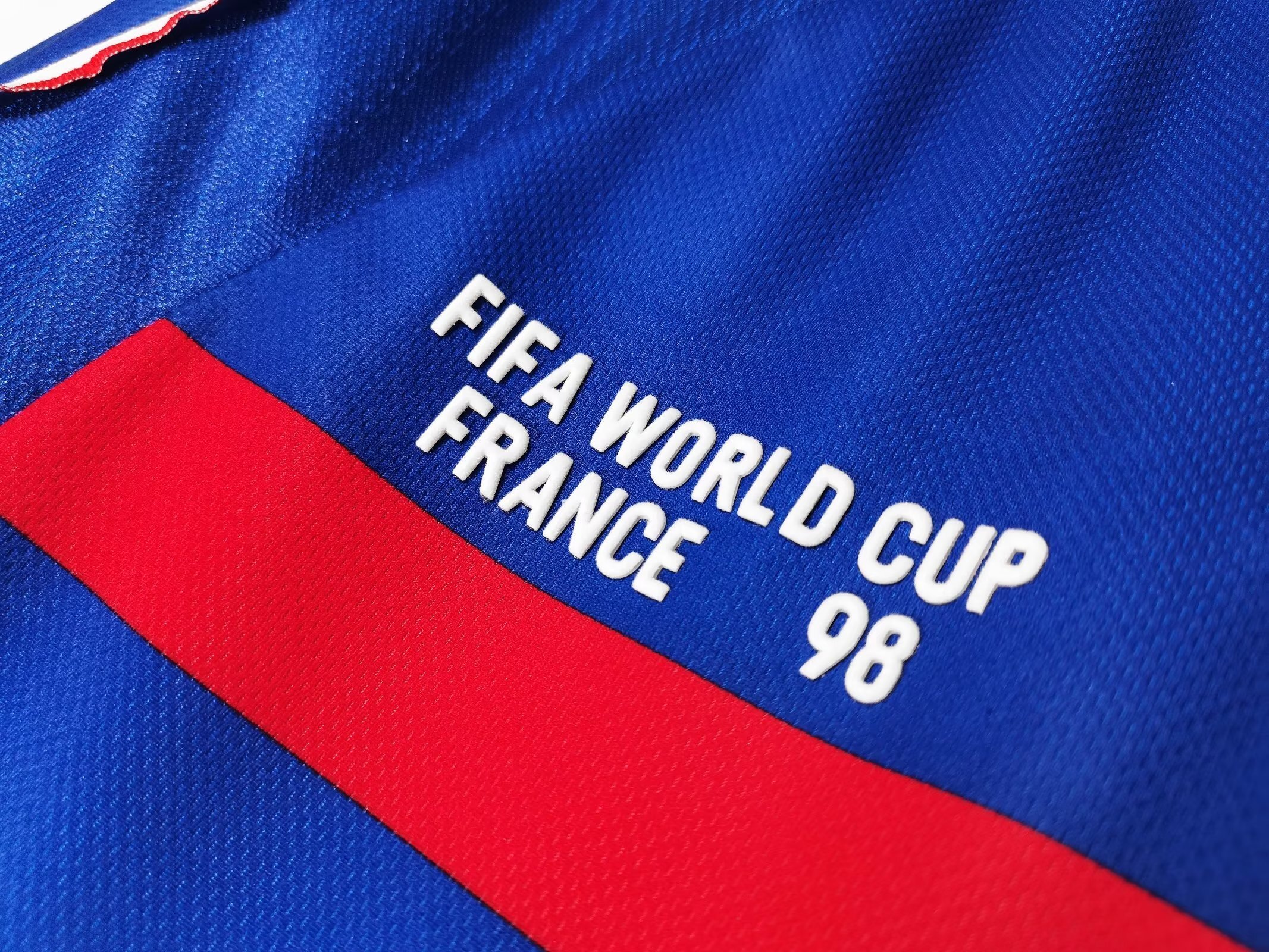 Long sleeves 1998 France home final version