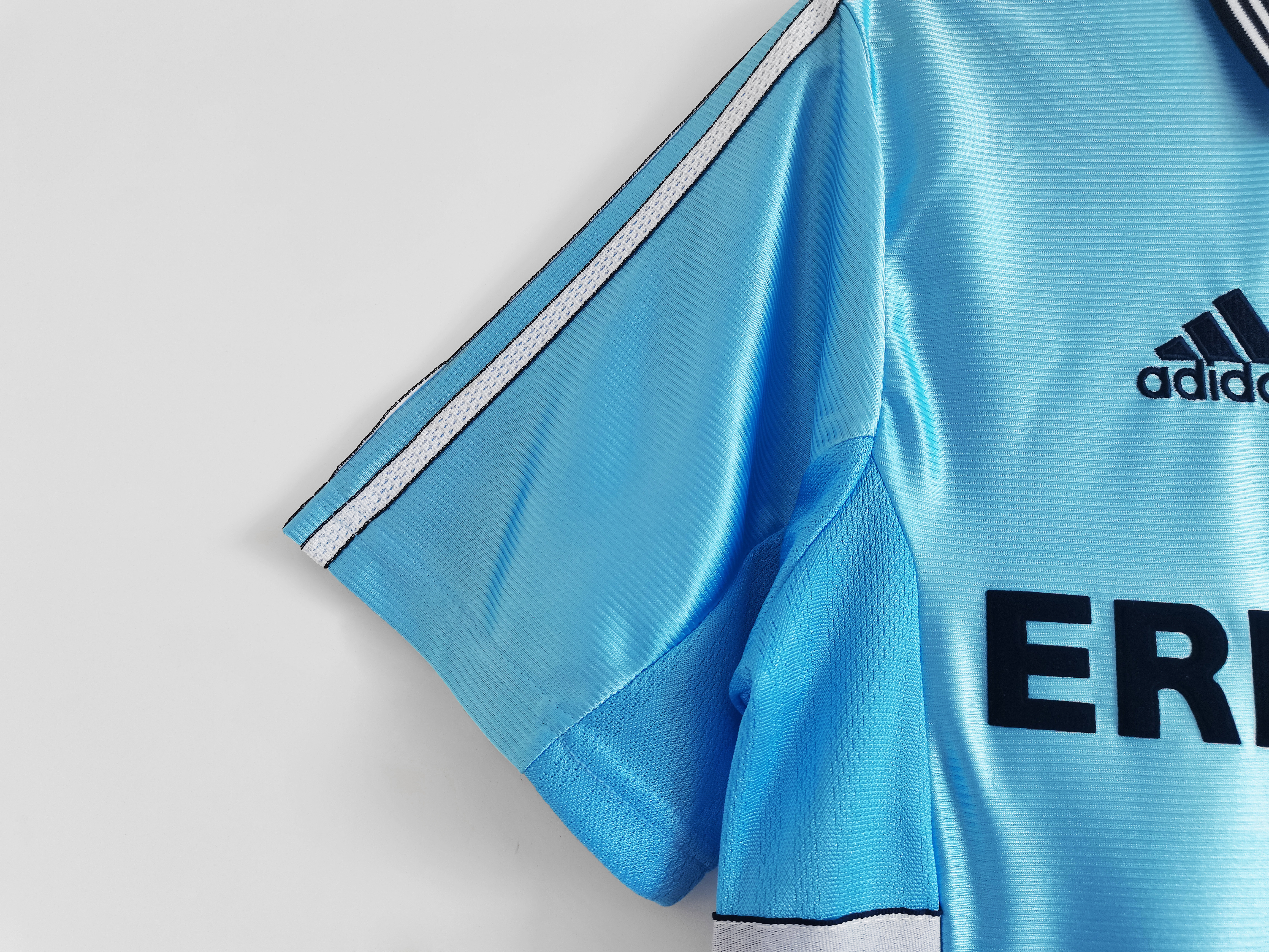 1998-1999 Marseille away jersey