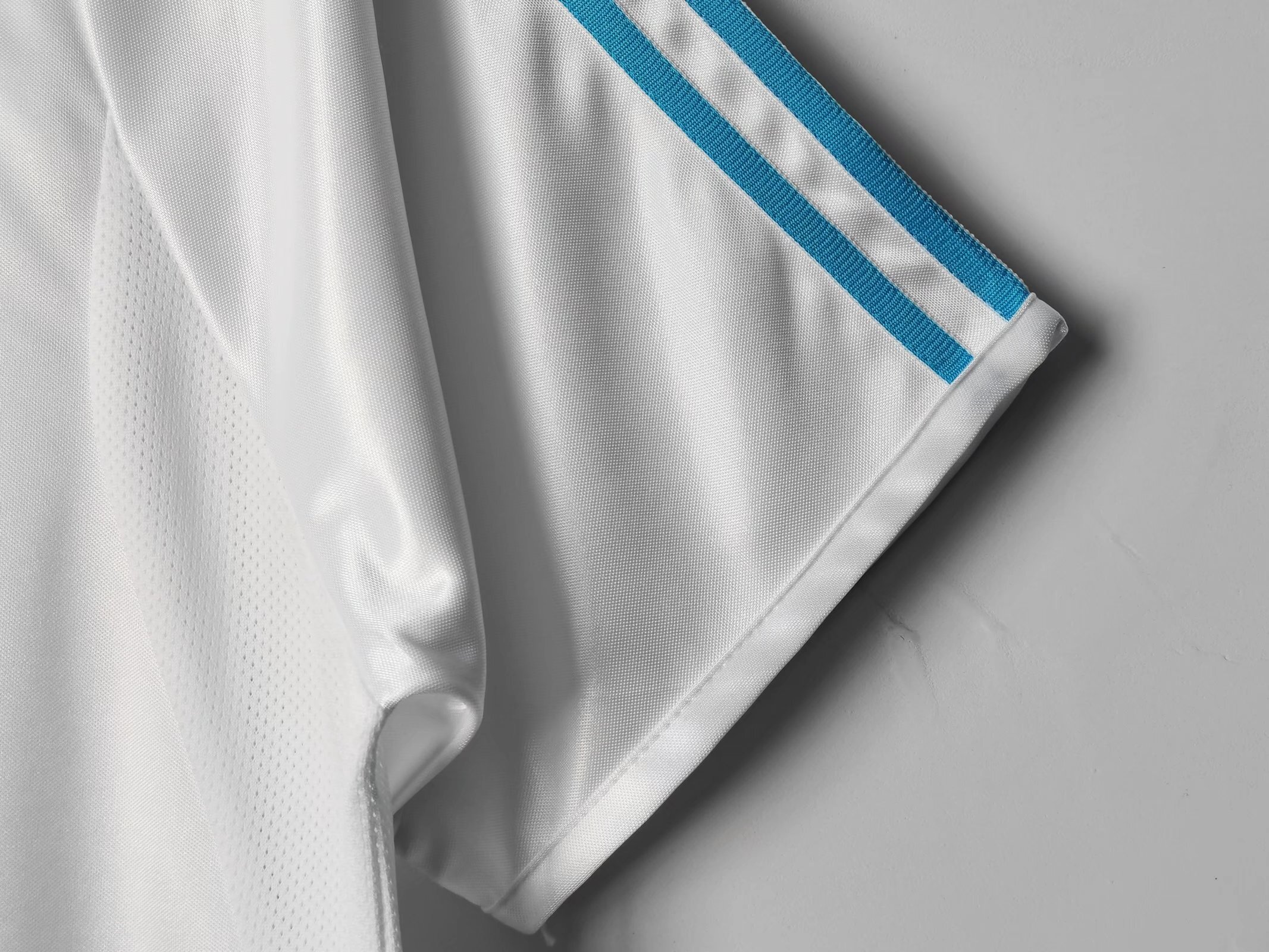 2002-2003 Marseille home jersey