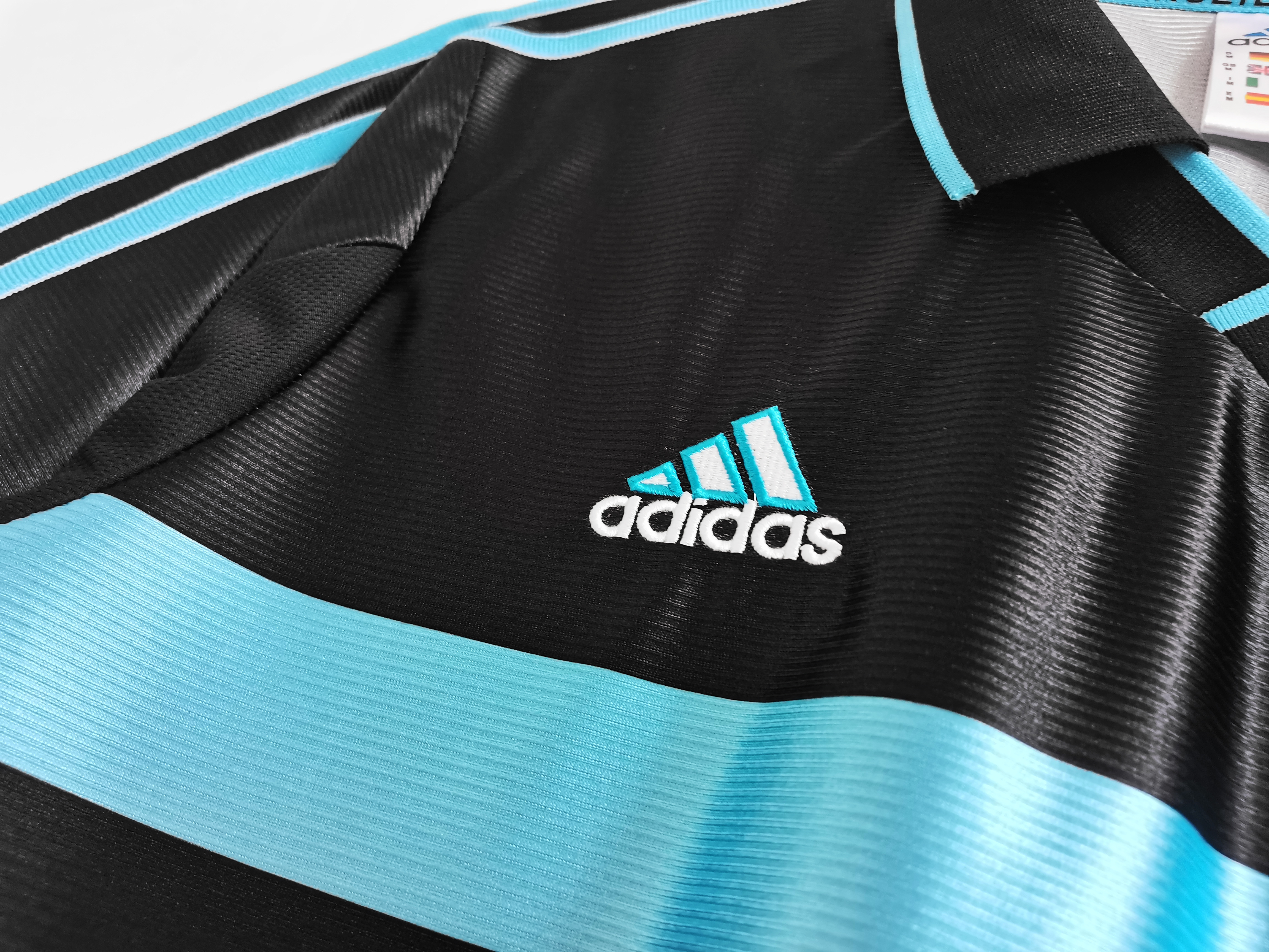 1999-2000 Marseille third jersey