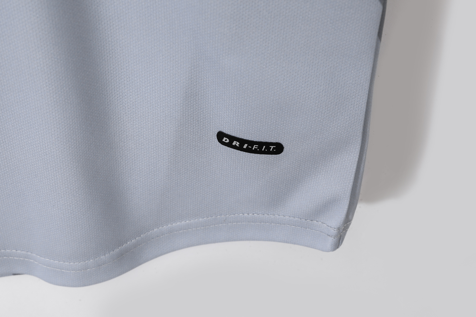 2001-2002 Paris away jersey