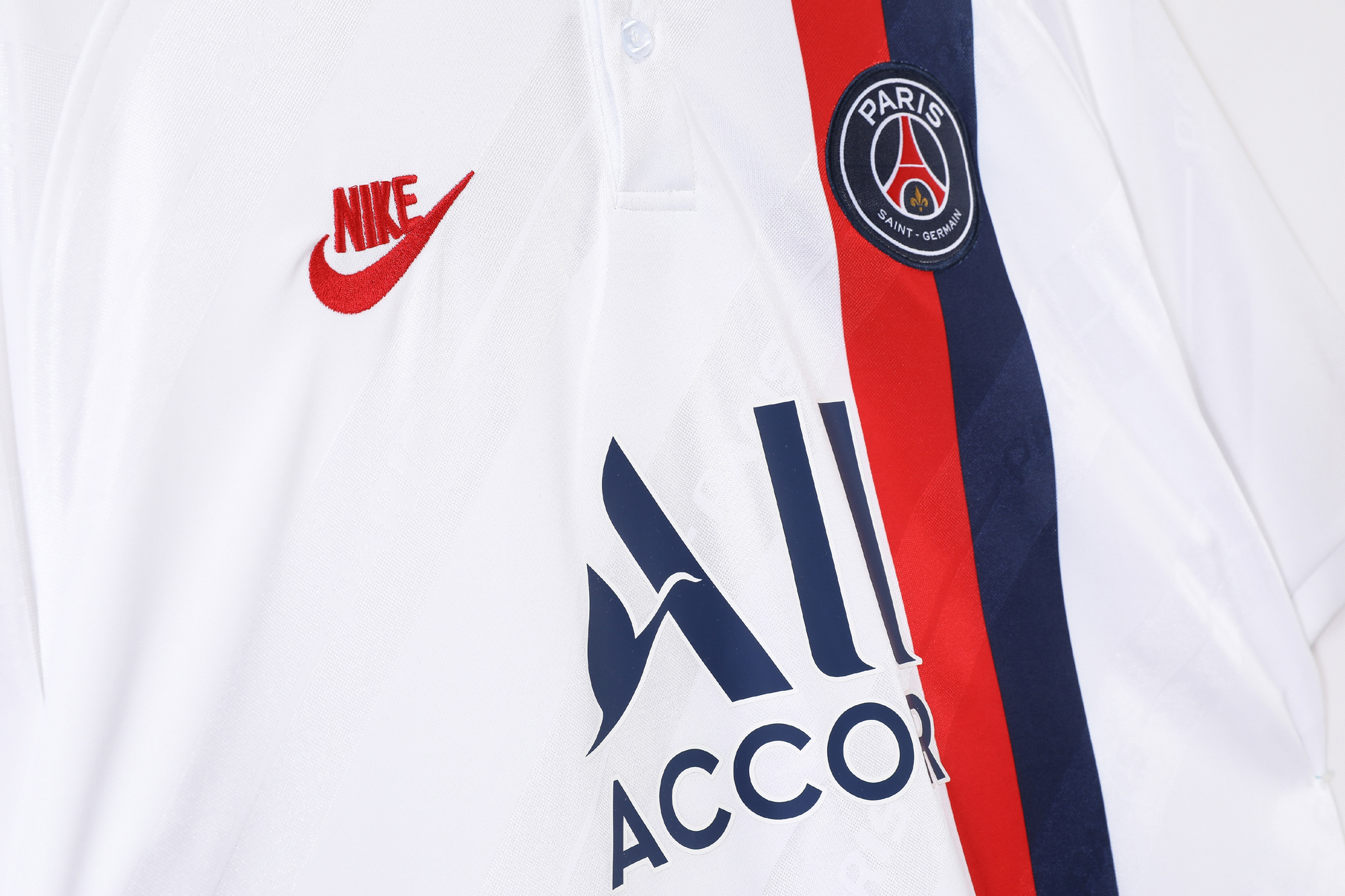 2019-2020 Paris away jersey