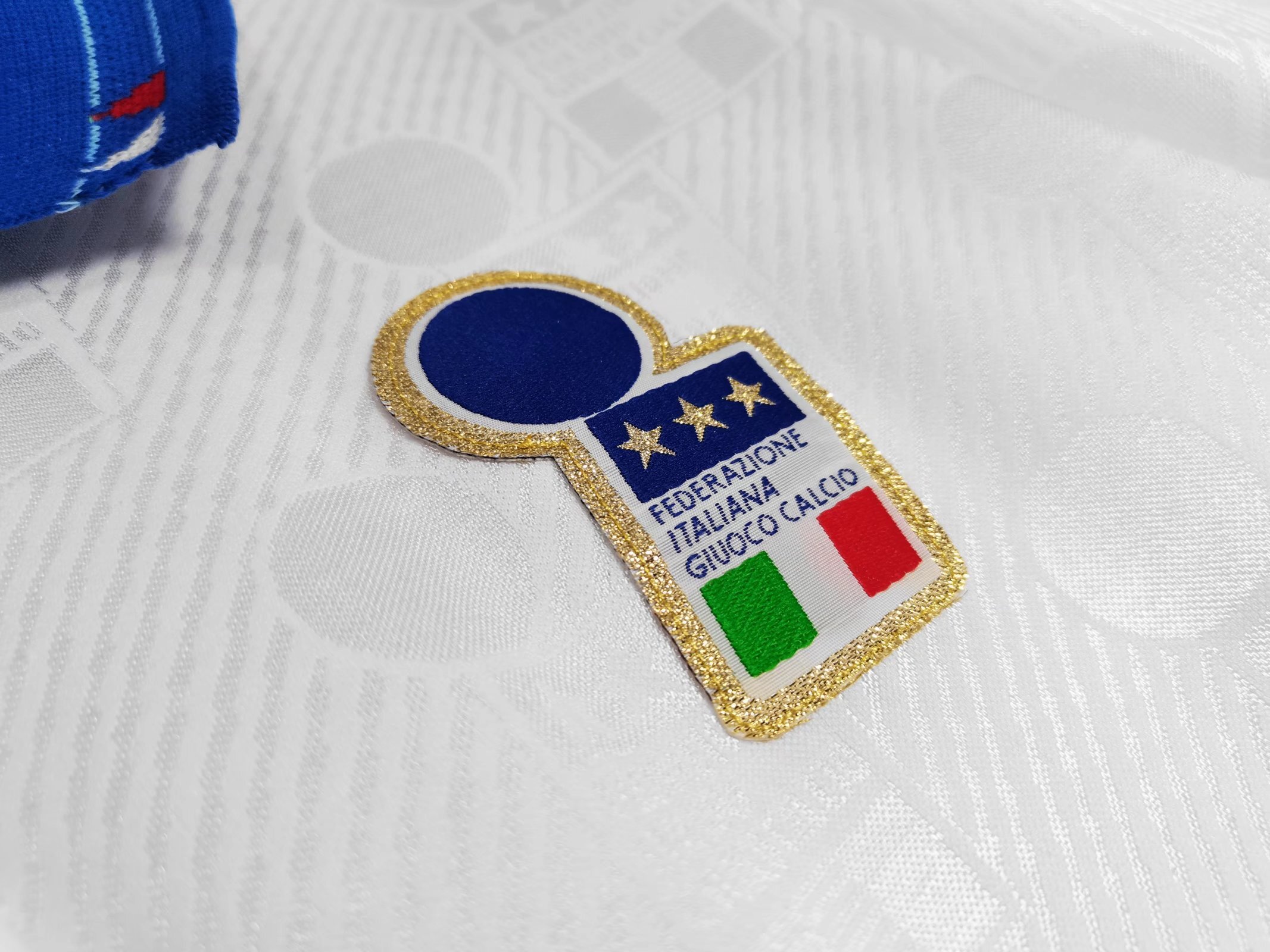 1994 Italy away jersey