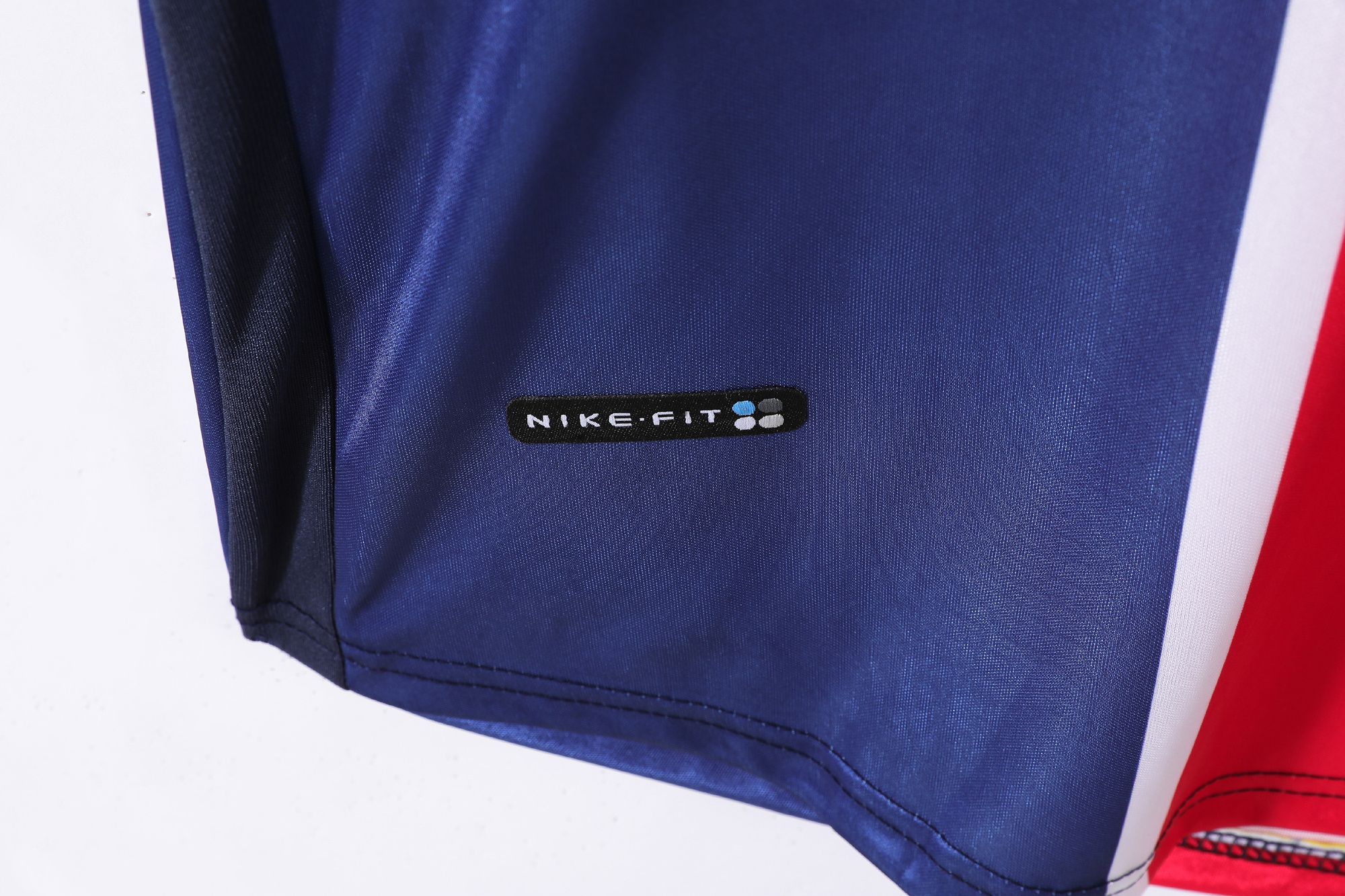 1998-1999 Paris home jersey