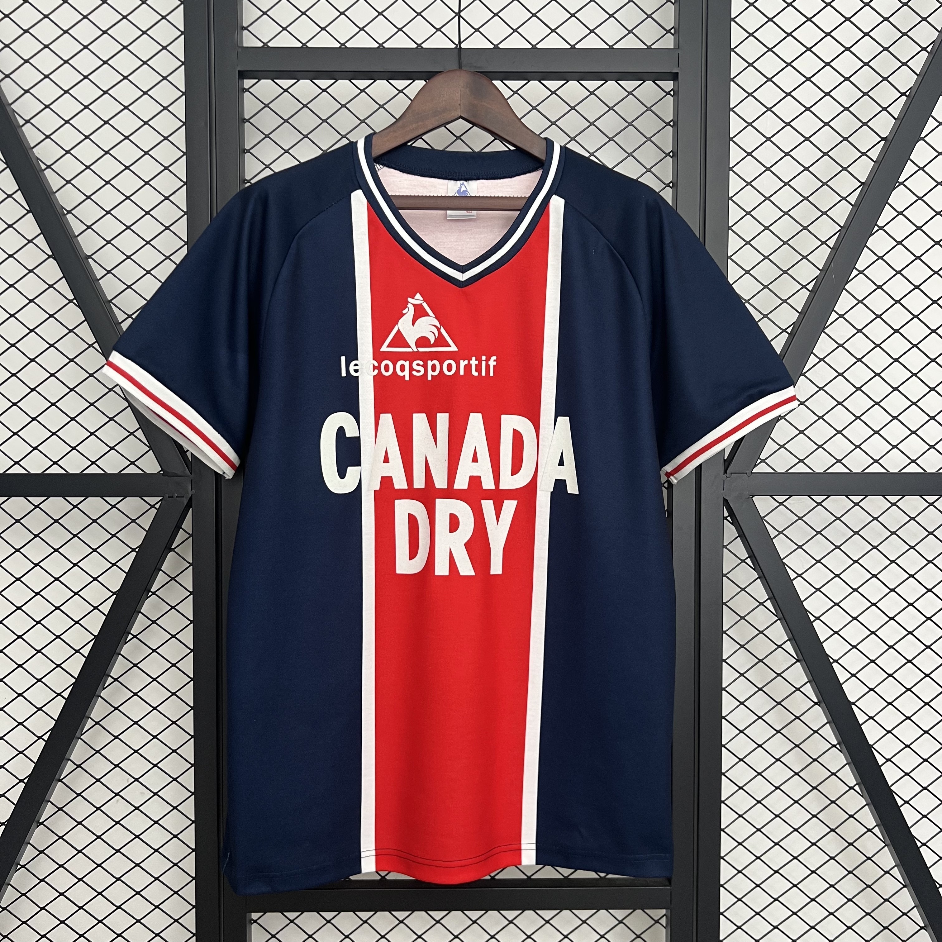 1974 Paris home jersey