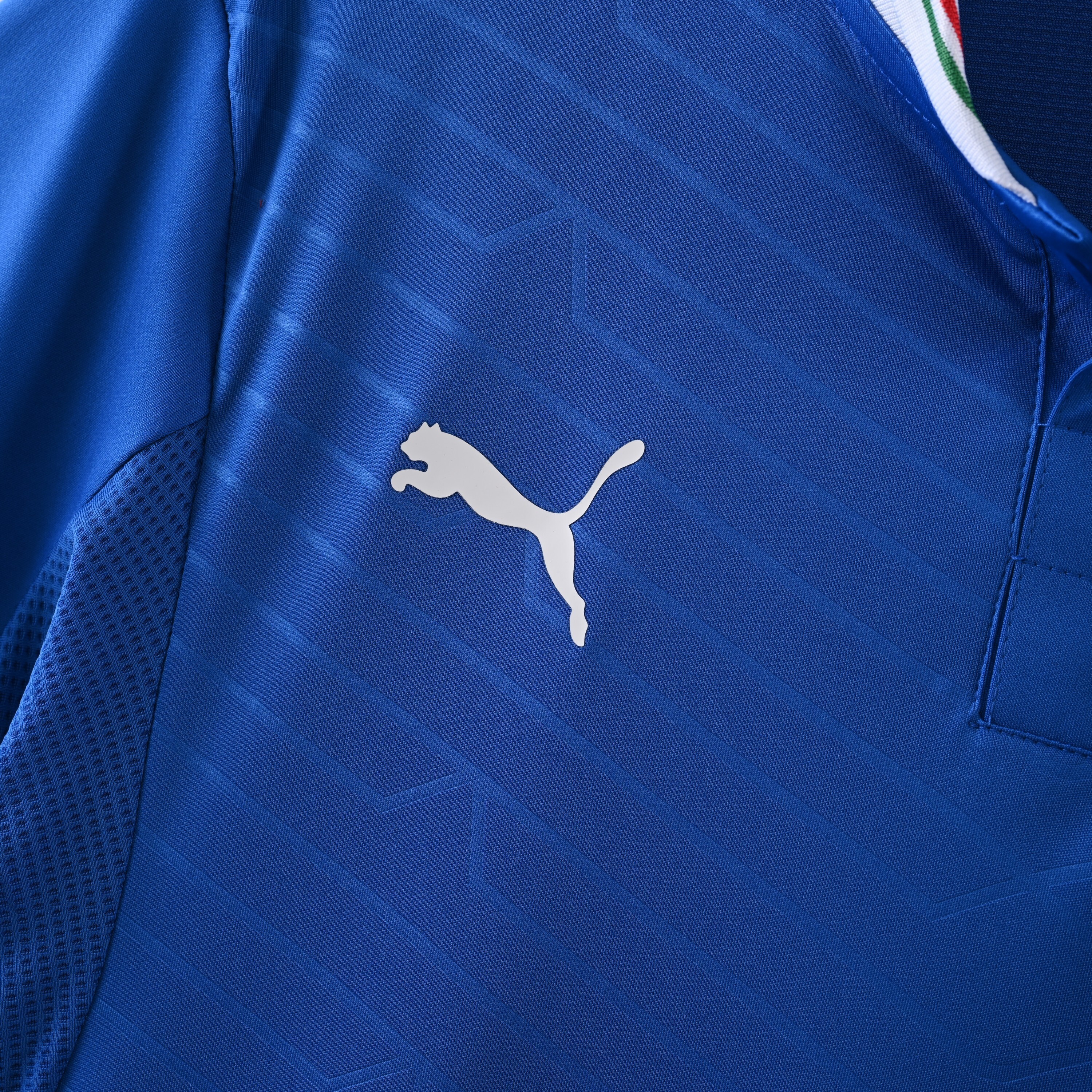 2012 Italy Home jersey