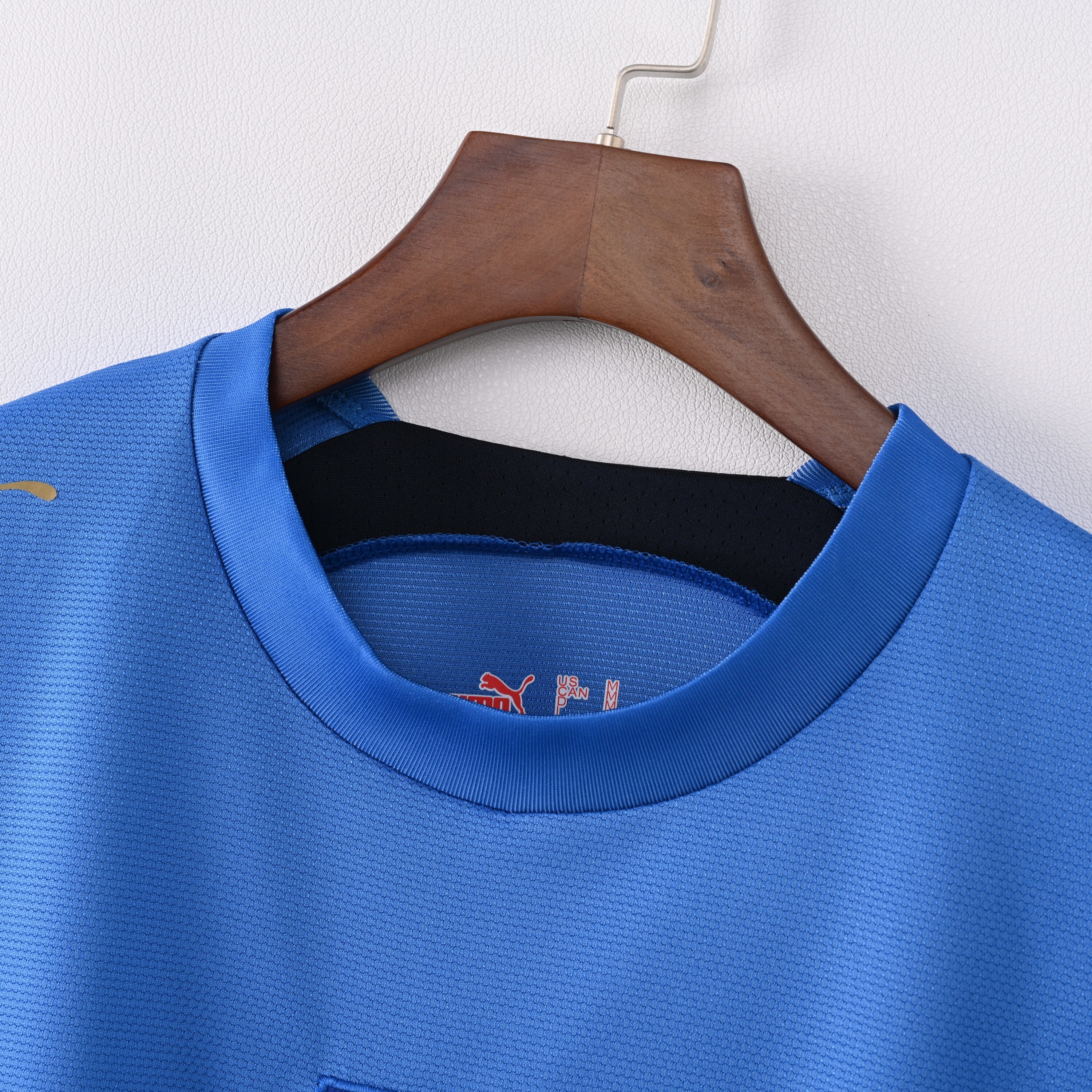 2006 Italy Home jersey