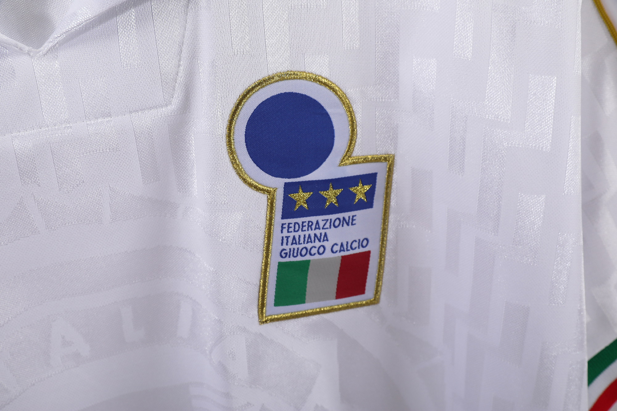 1995 Italy Away jersey
