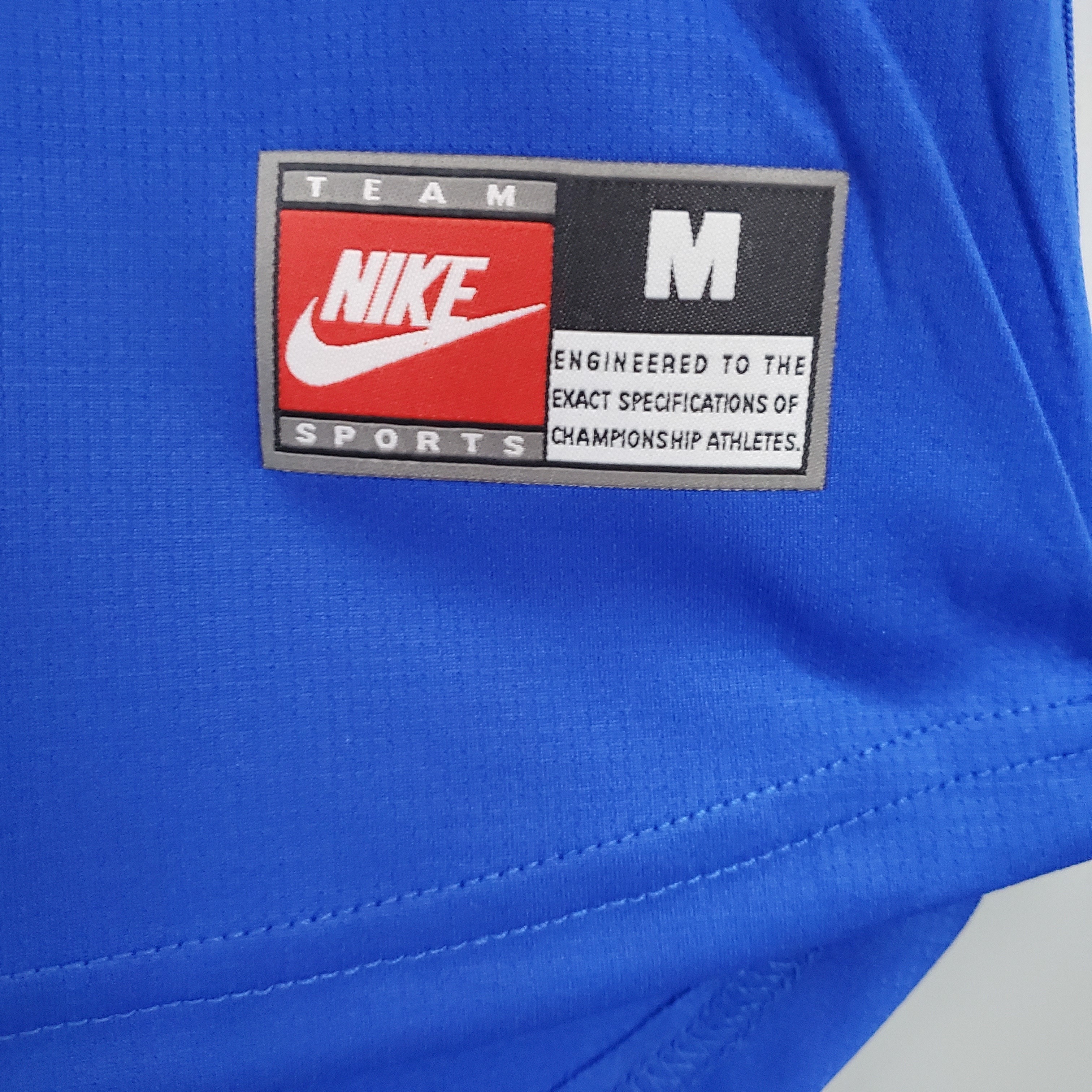 1998 Italy Home jersey