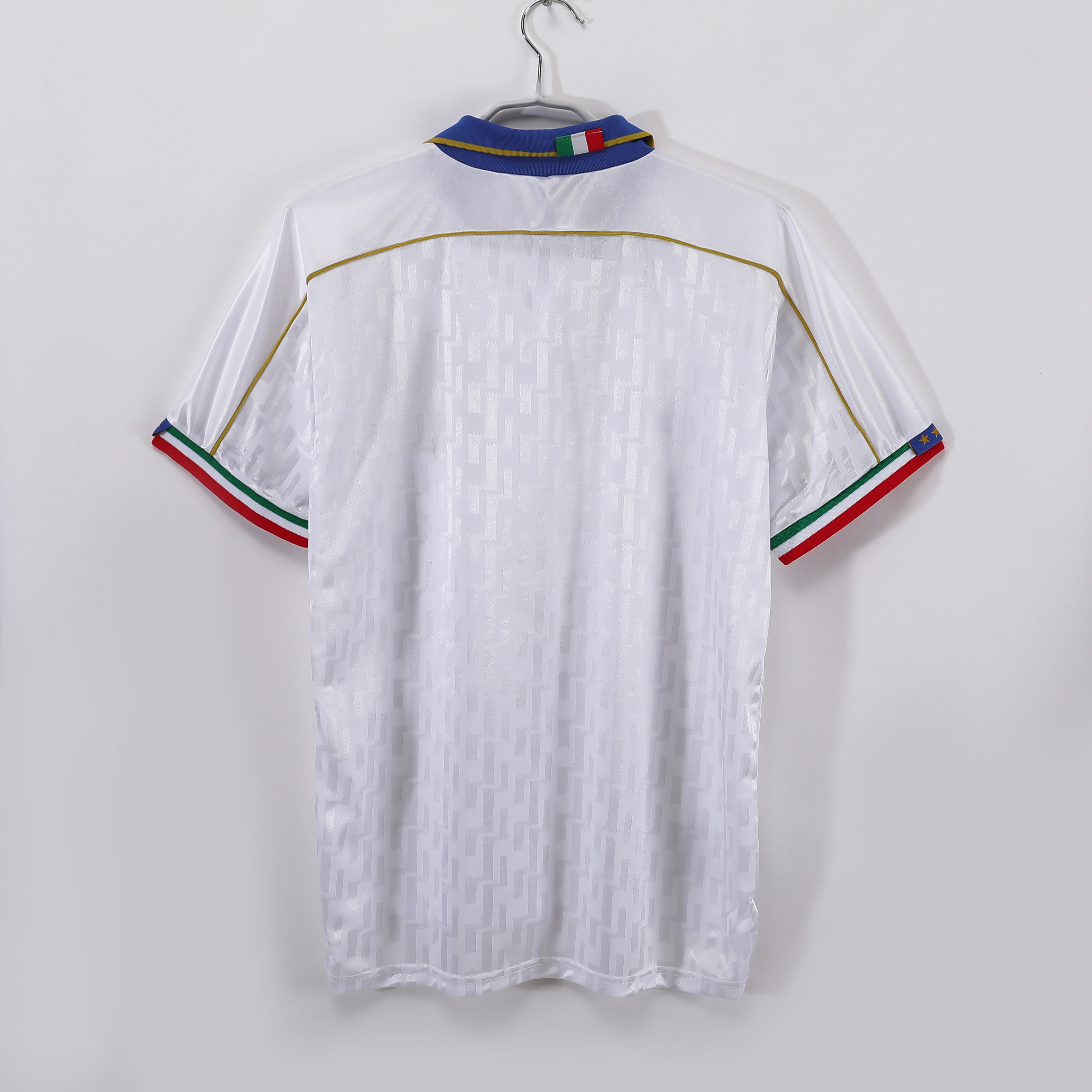 1995 Italy Away jersey