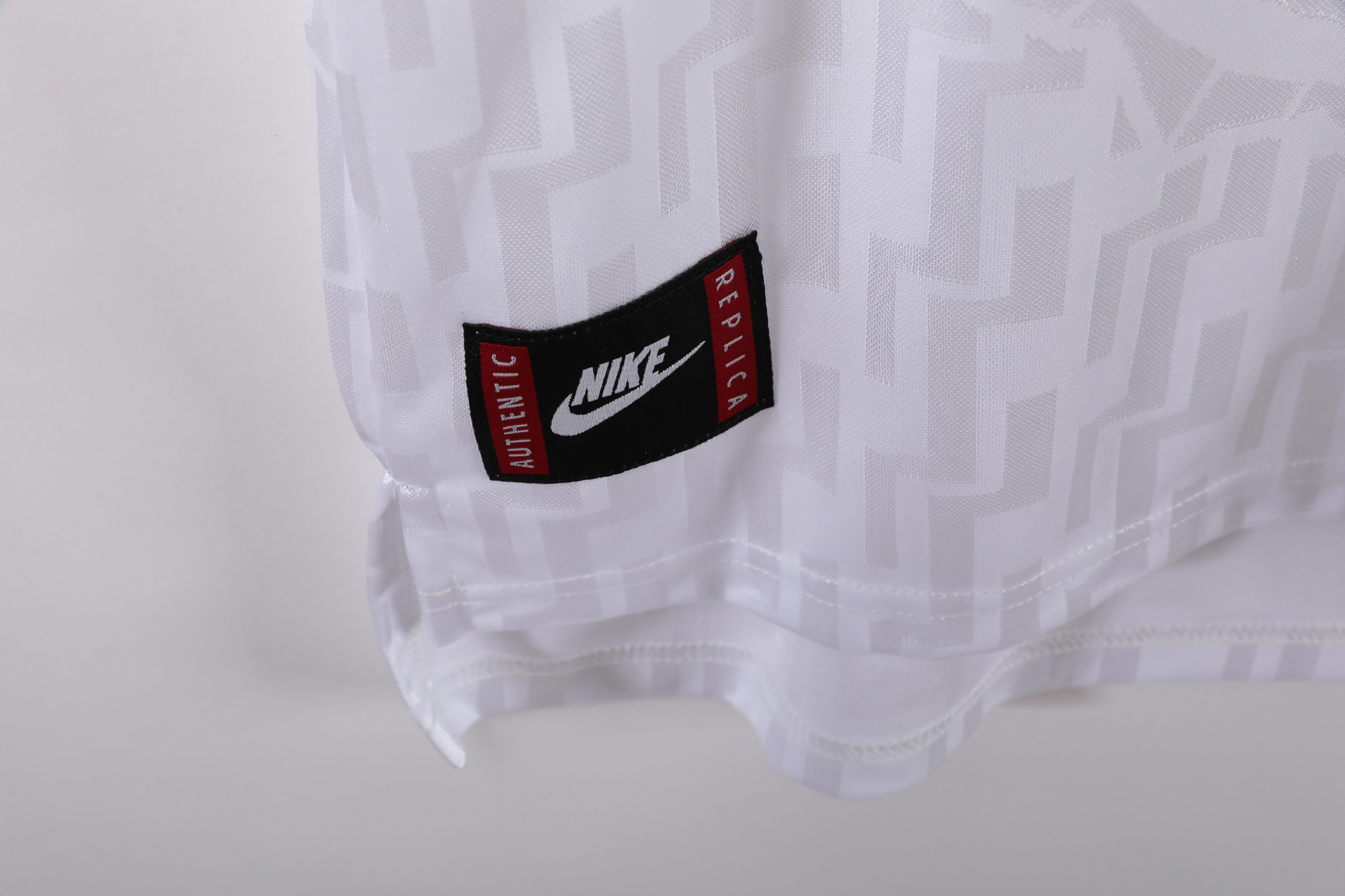 1995 Italy Away jersey