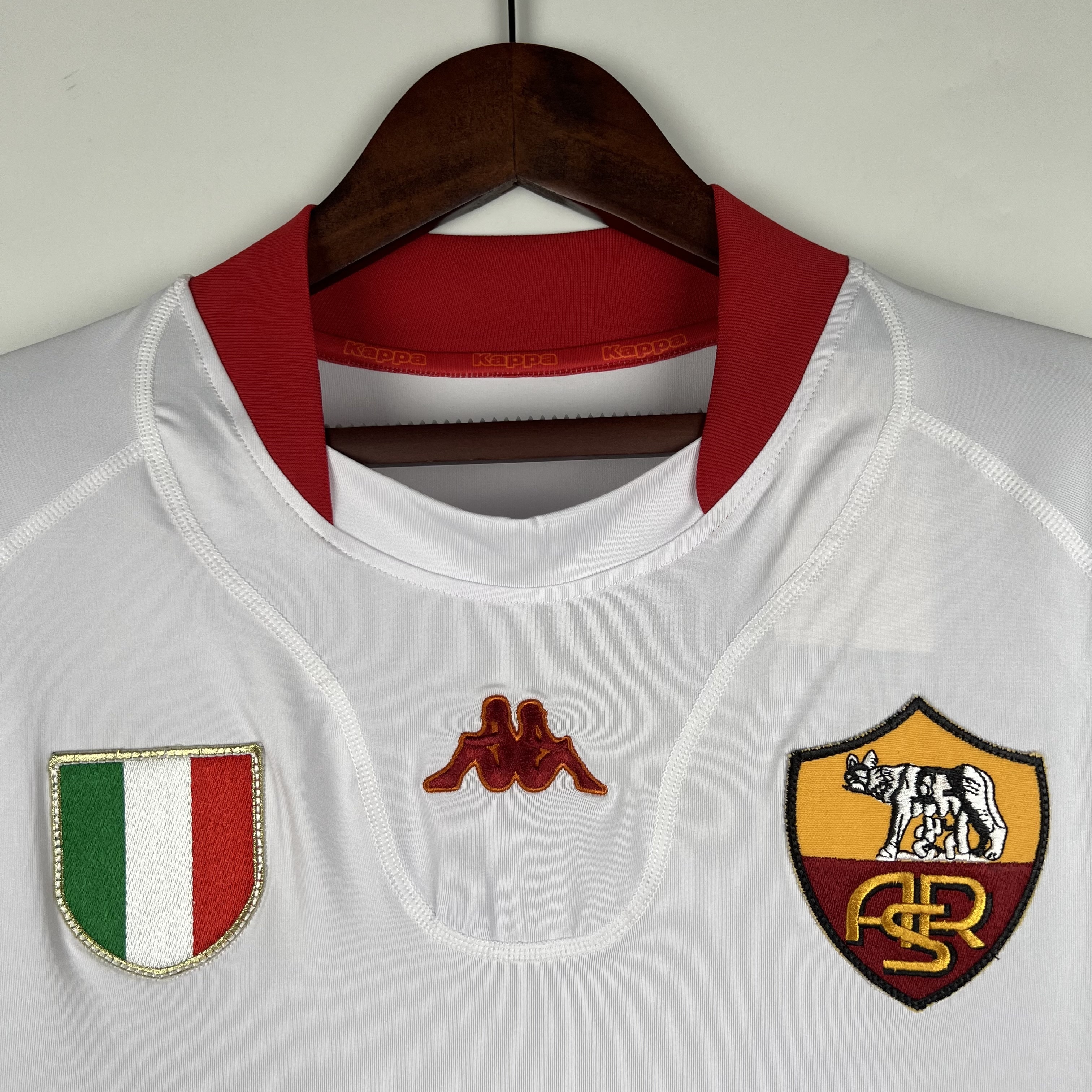 2001-2002 Roma Away jersey