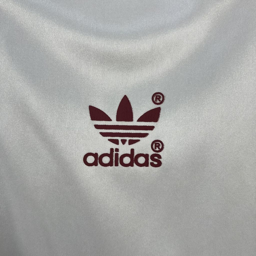 1992-1993 Roma Away jersey