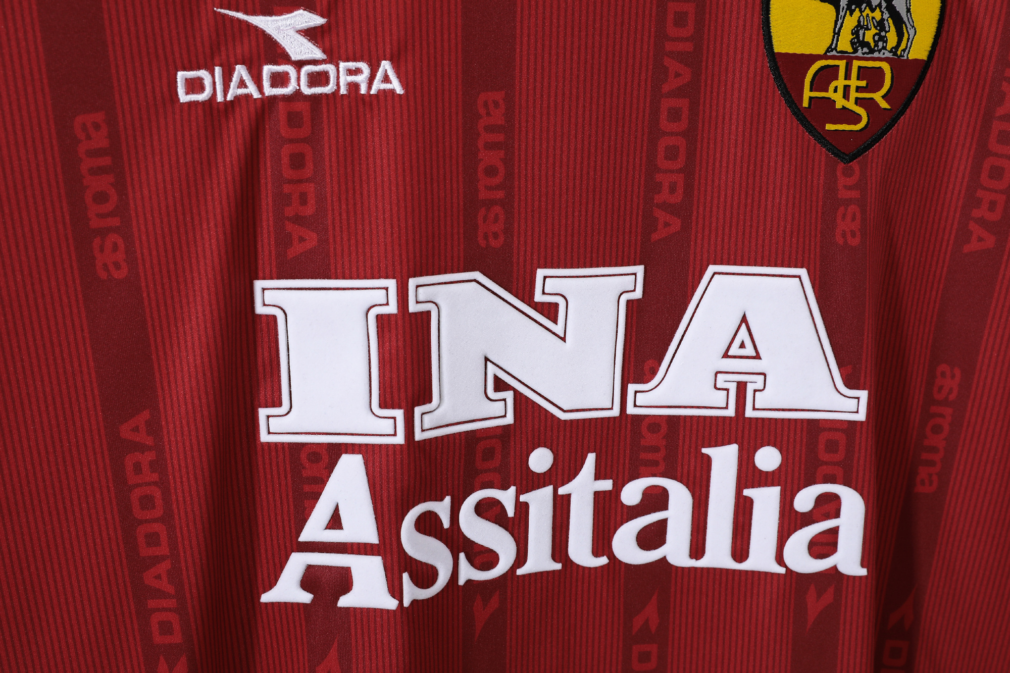 1999-2000 Roma Home jersey