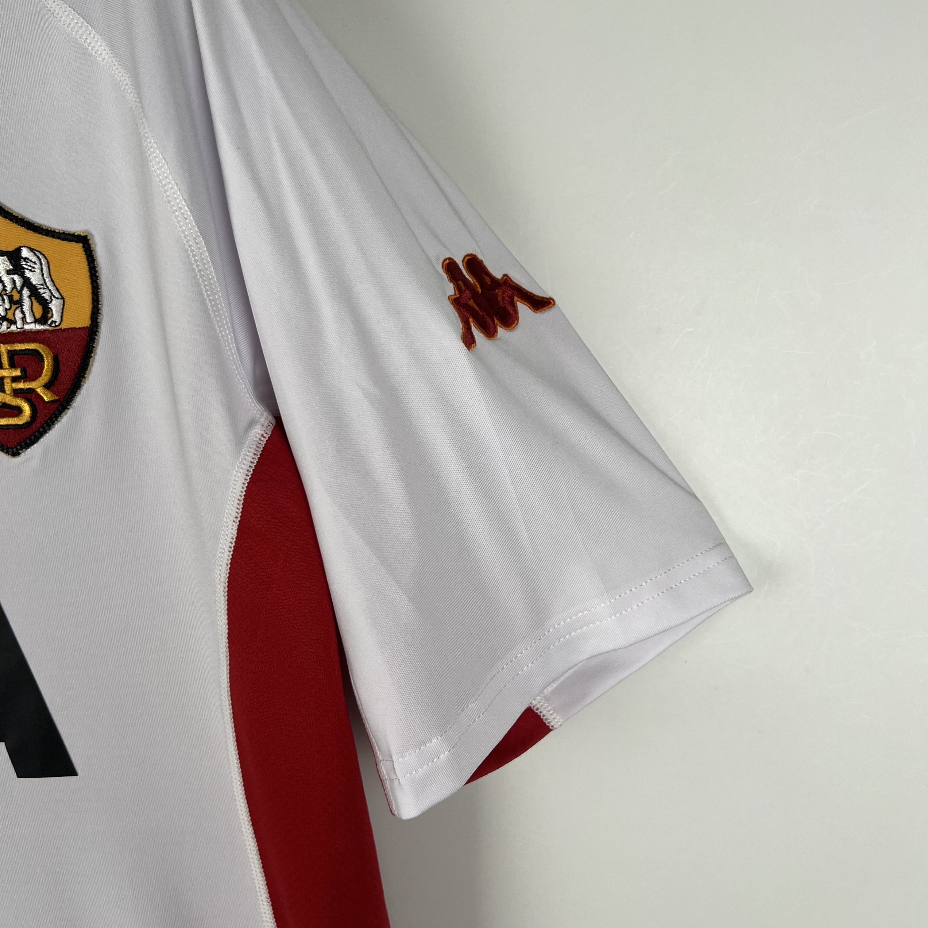 2001-2002 Roma Away jersey