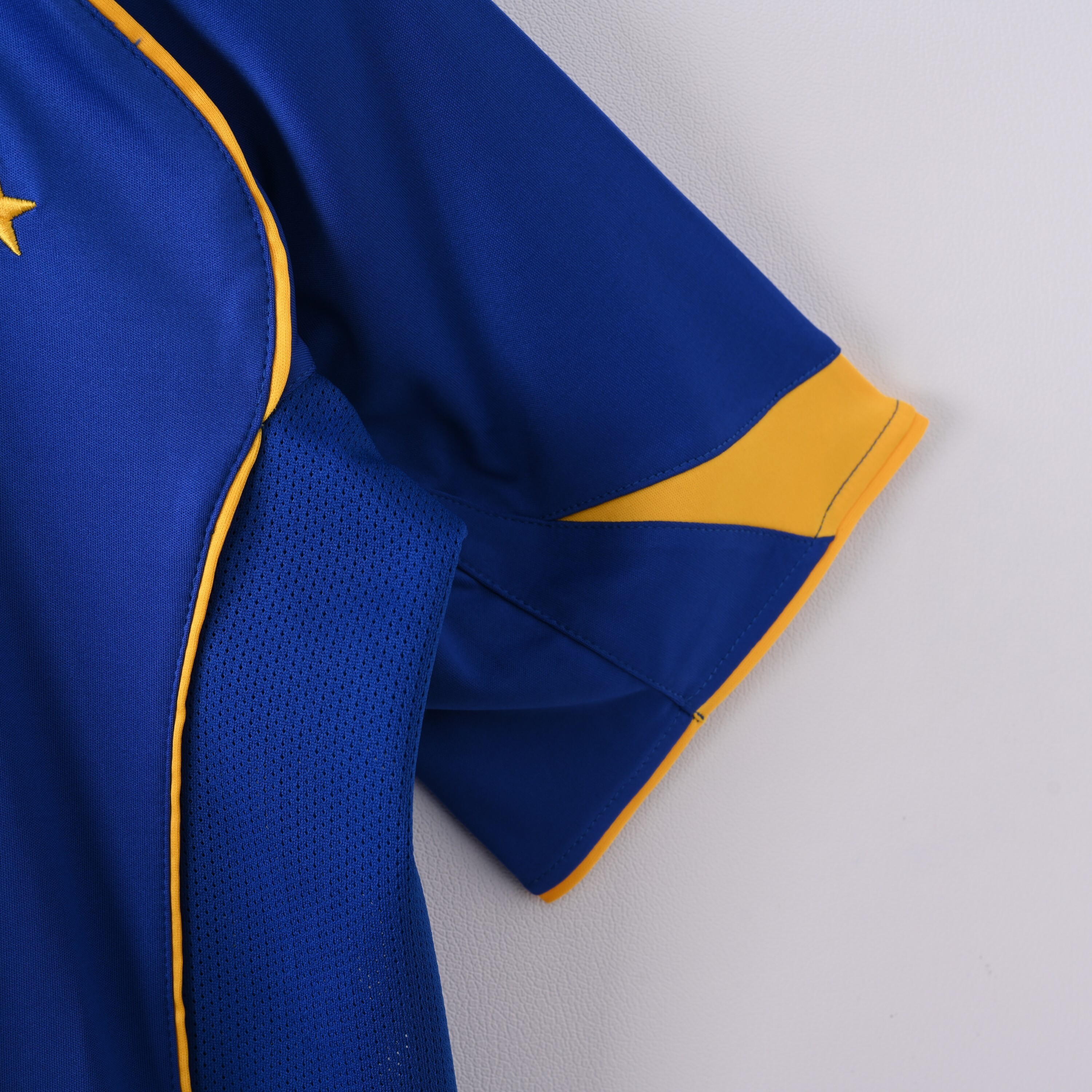 2004-2005 Juventus Away jersey