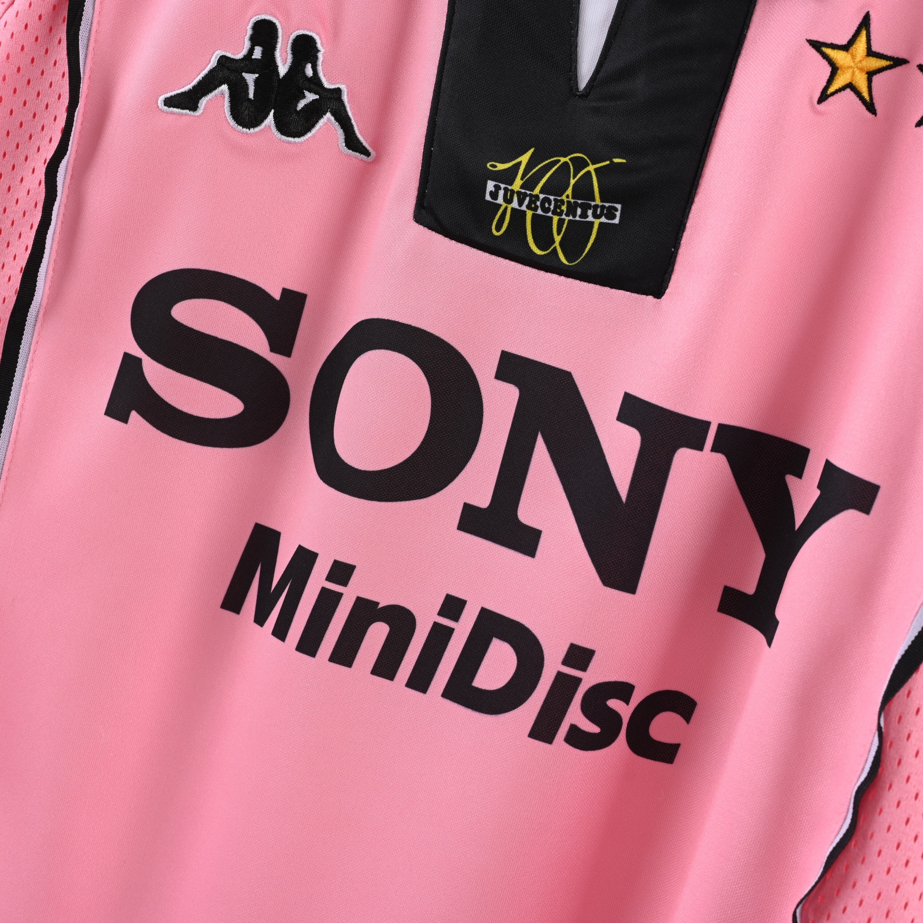 1997-1998 Juventus Away jersey