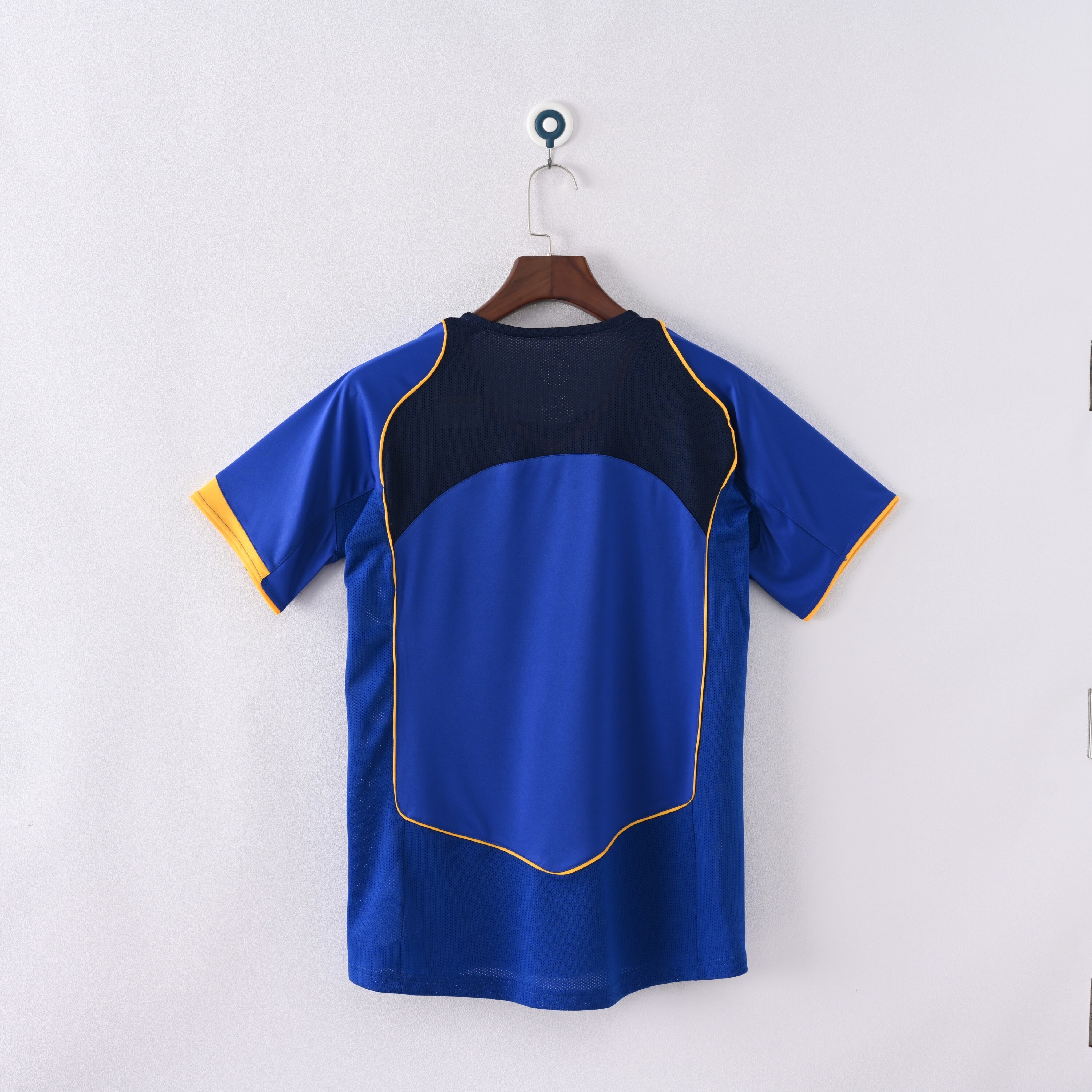 2004-2005 Juventus Away jersey