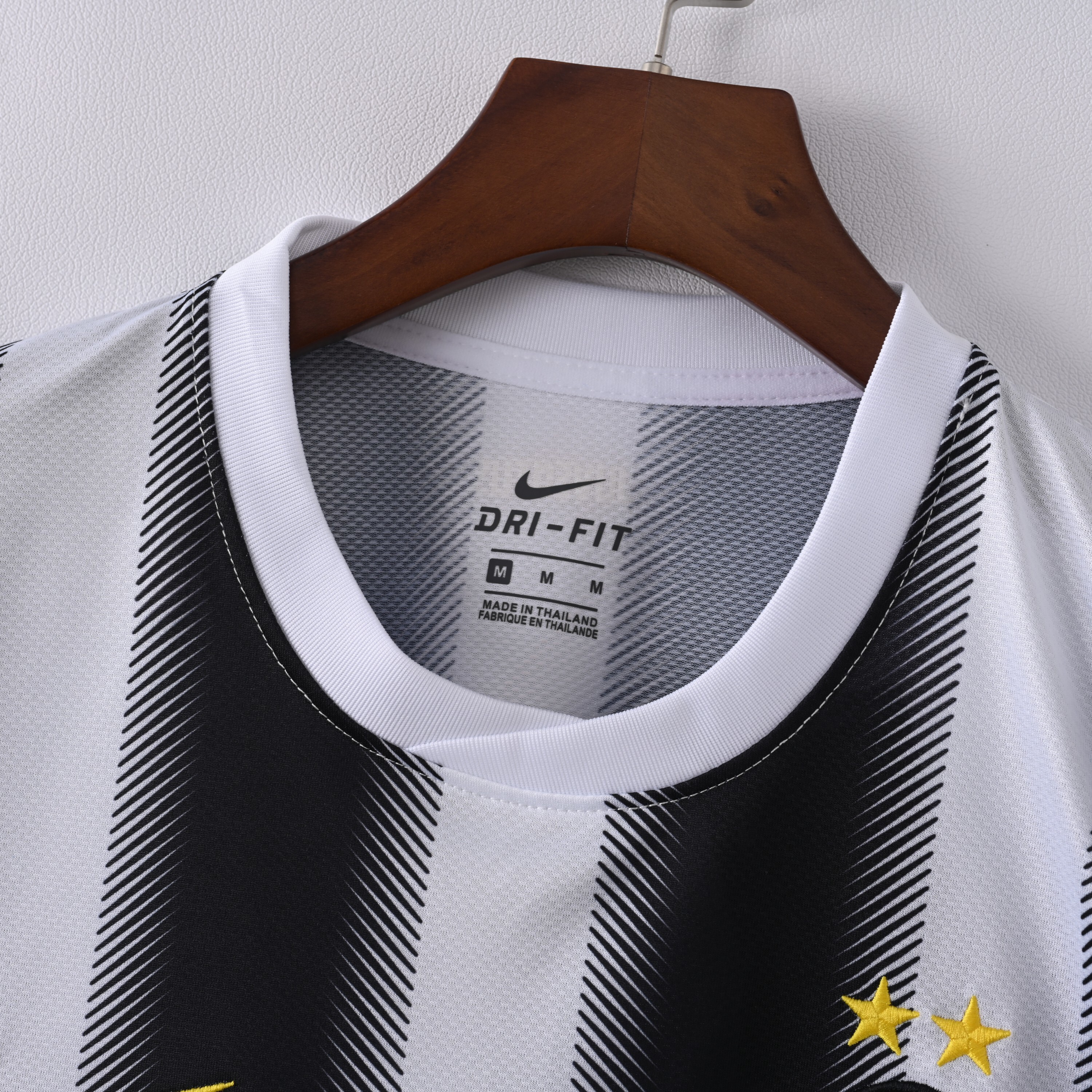 2011-2012 Juventus Home jersey
