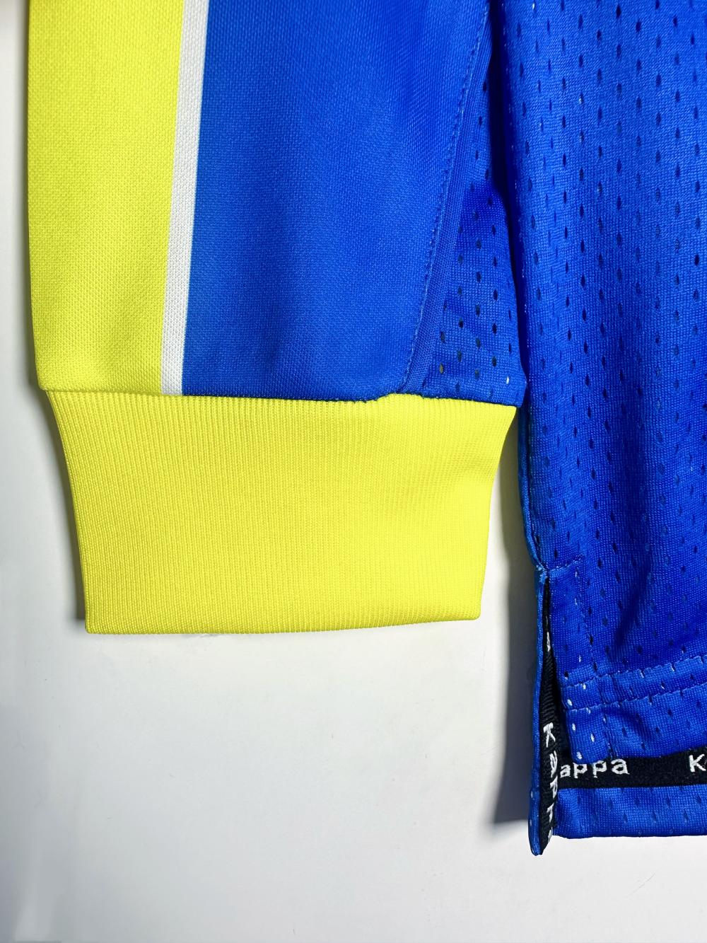 Long sleeves 1996-1997 Juventus Away jersey