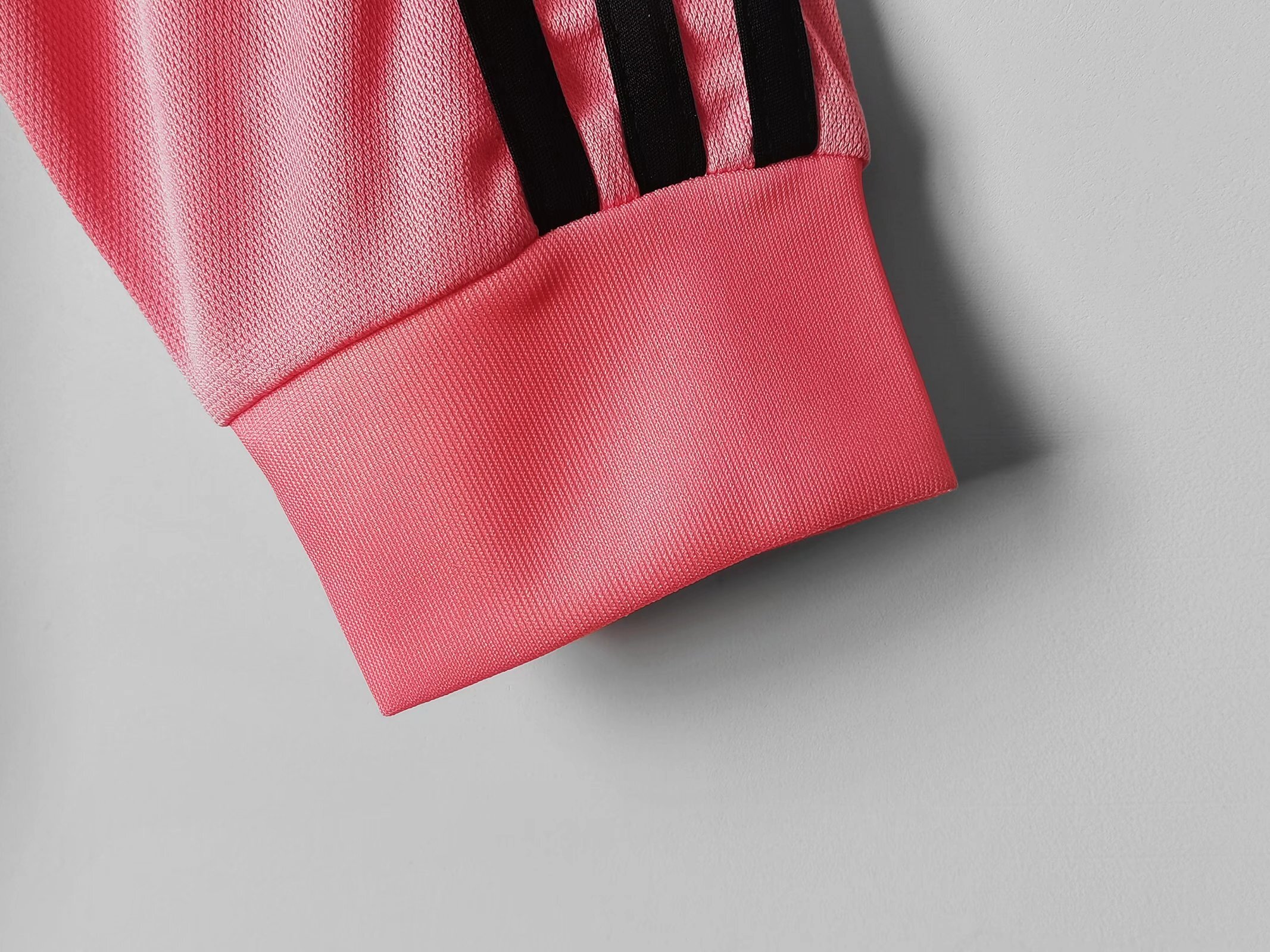 Long sleeves 2015-2016 Juventus Away jersey