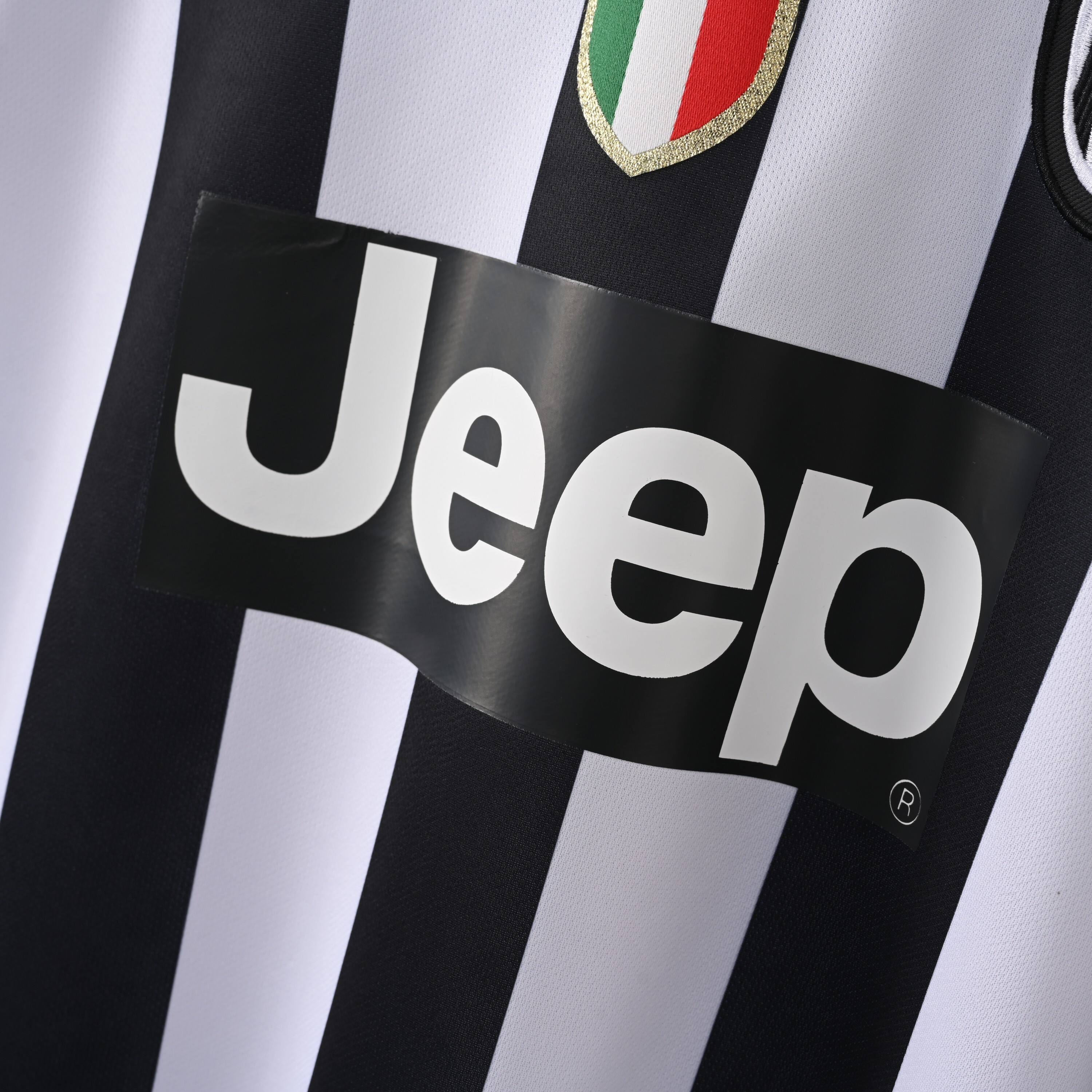 2015-2016 Juventus Home jersey